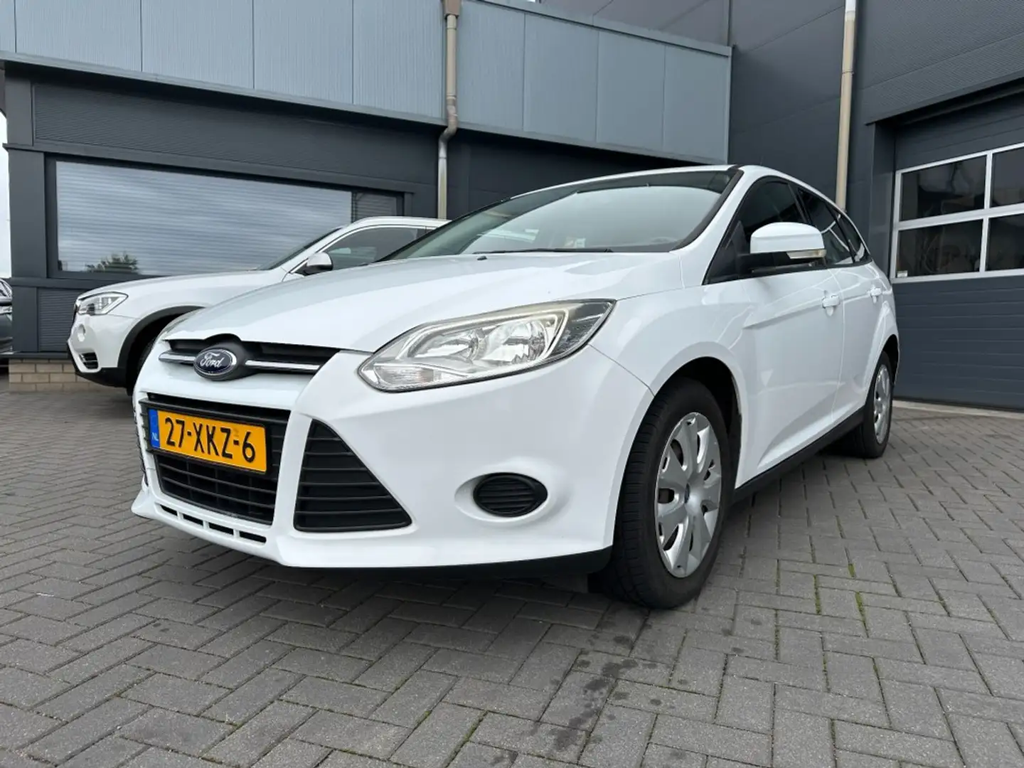 Ford Focus Wagon 1.6Ti-VCT Lease Trend Navigatie Blanc - 1