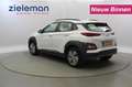 Hyundai KONA Comfort 64 kWh - Carplay, Camera, Cruise Wit - thumbnail 2