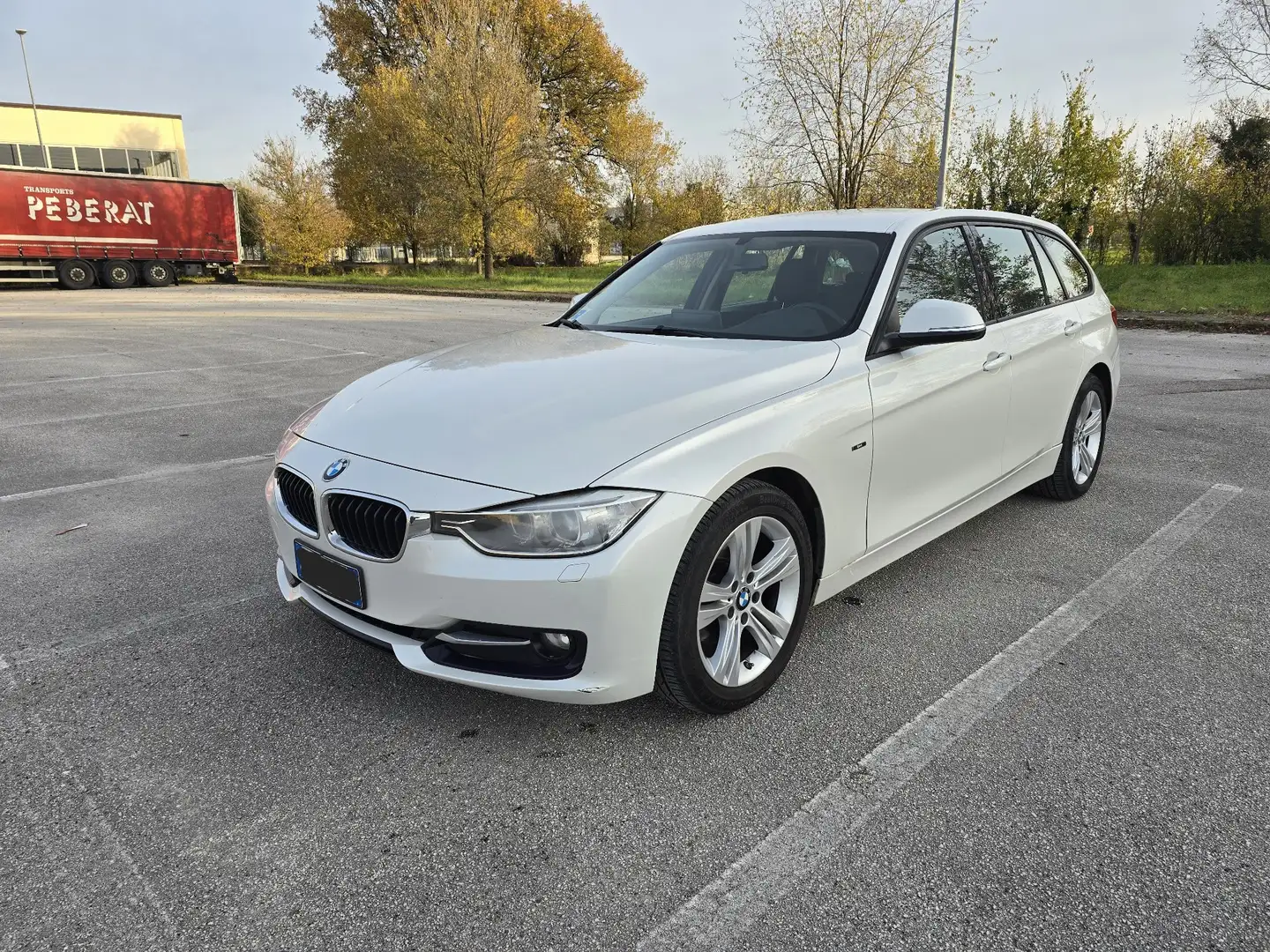 BMW 320 320d Touring Sport - 1