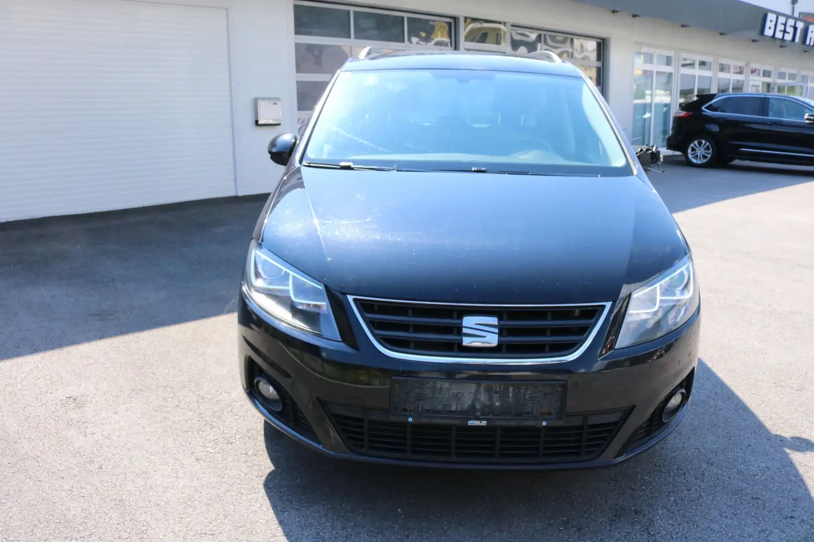 SEAT Alhambra Executive 2,0 TDI 127g Schwarz - 2