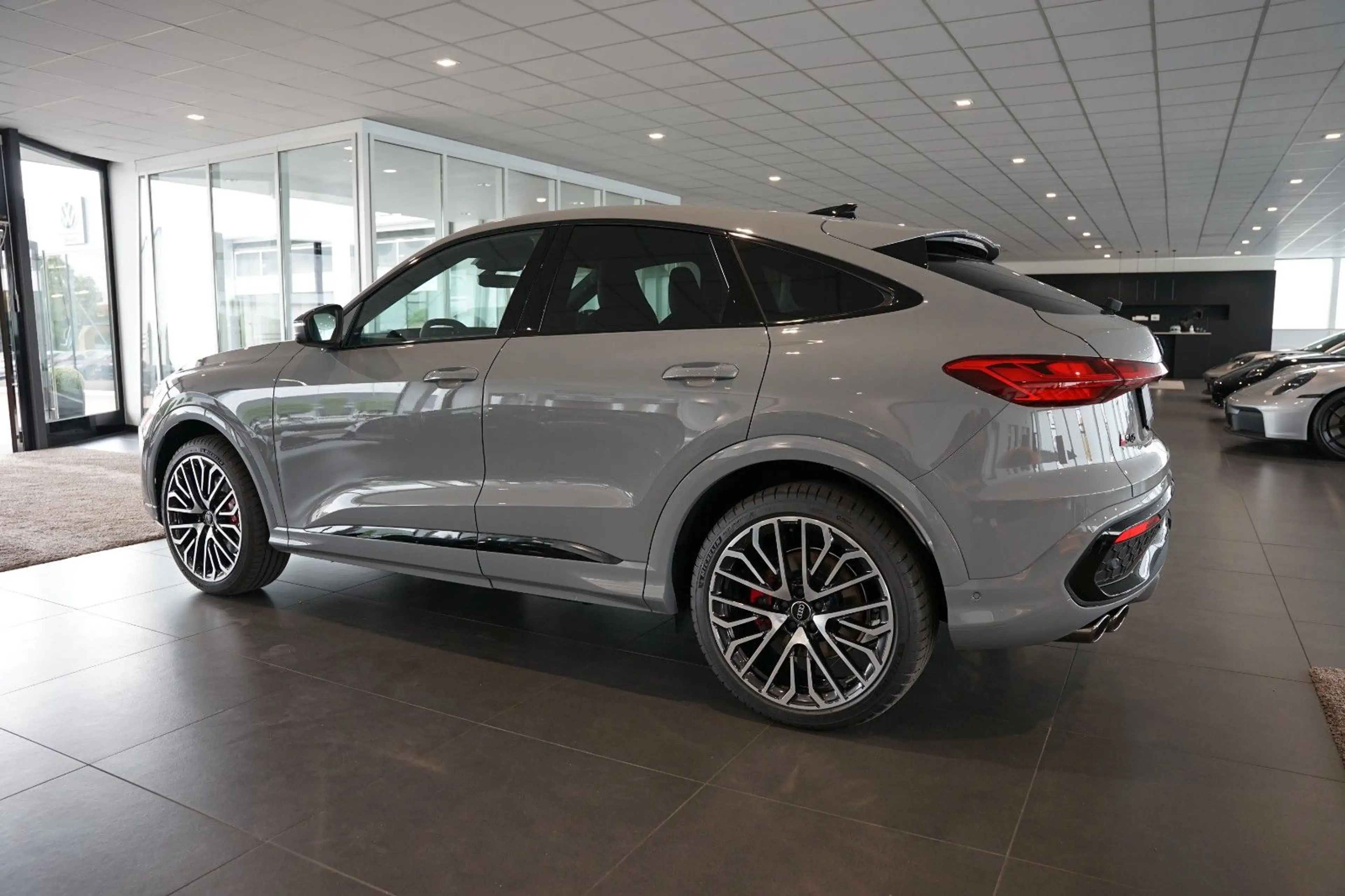 Audi SQ5 Sportback TFSI | Pano | Carbon | Tech pro — photo 2