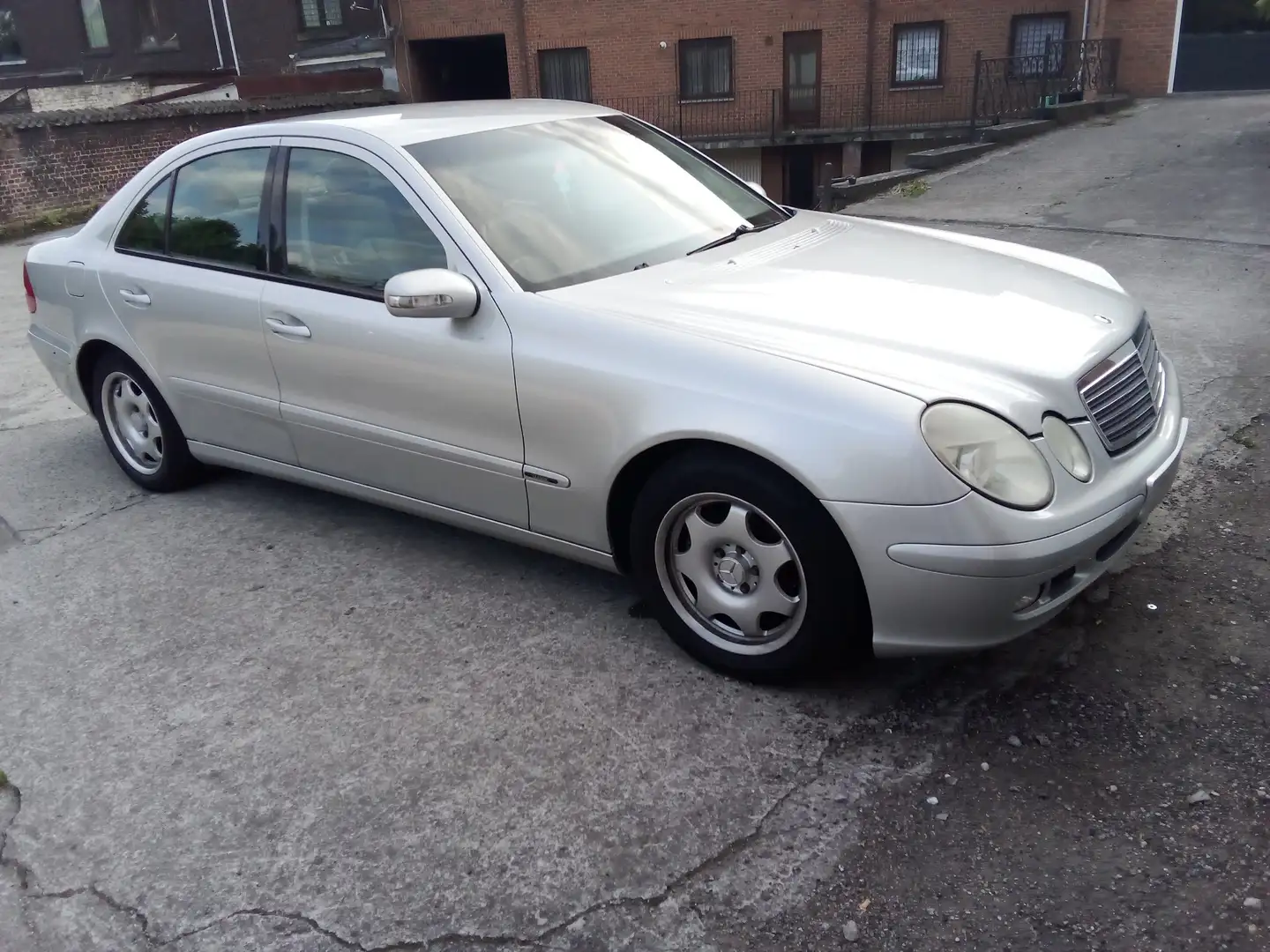 Mercedes-Benz E 200 E 200 CDI Classic - 1