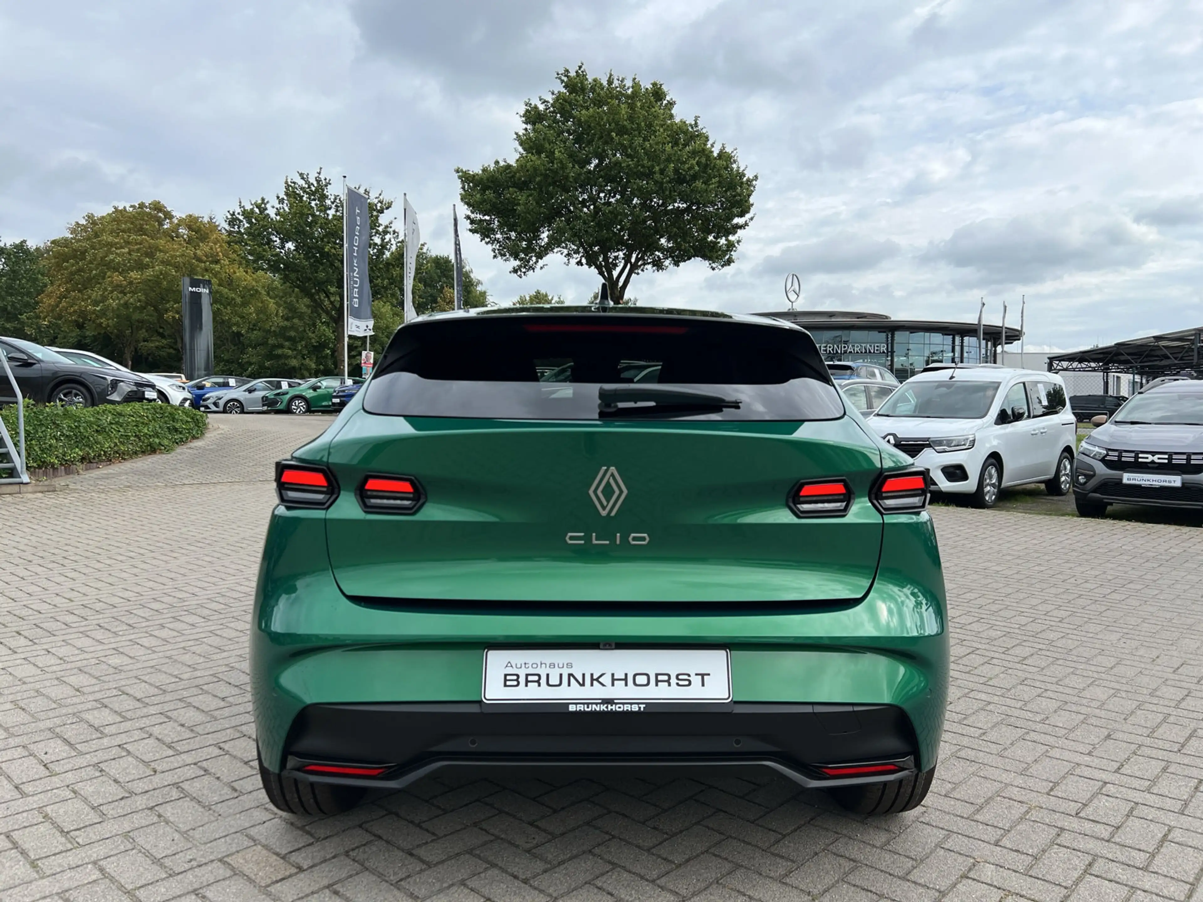 Renault Clio LPG 120 EDC Techno Google-builtIn+SHZ — photo 2