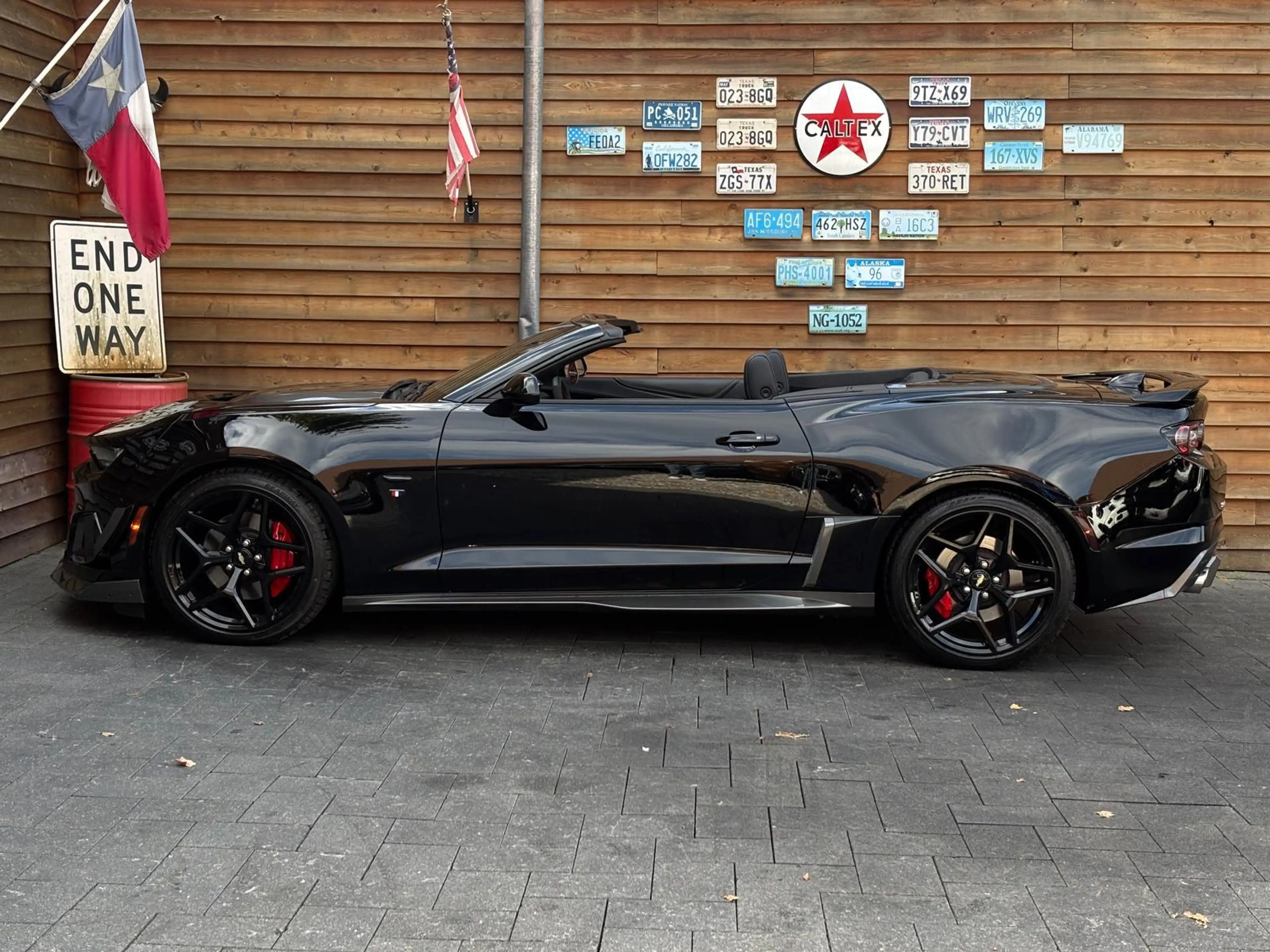 Chevrolet Camaro 2SS 6.2L V8 Cabrio BREMBO HUD BOSE — photo 10
