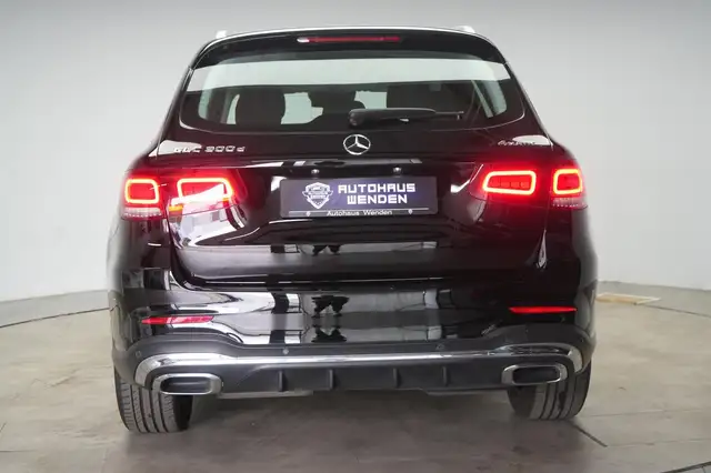 Mercedes-Benz GLC view 6