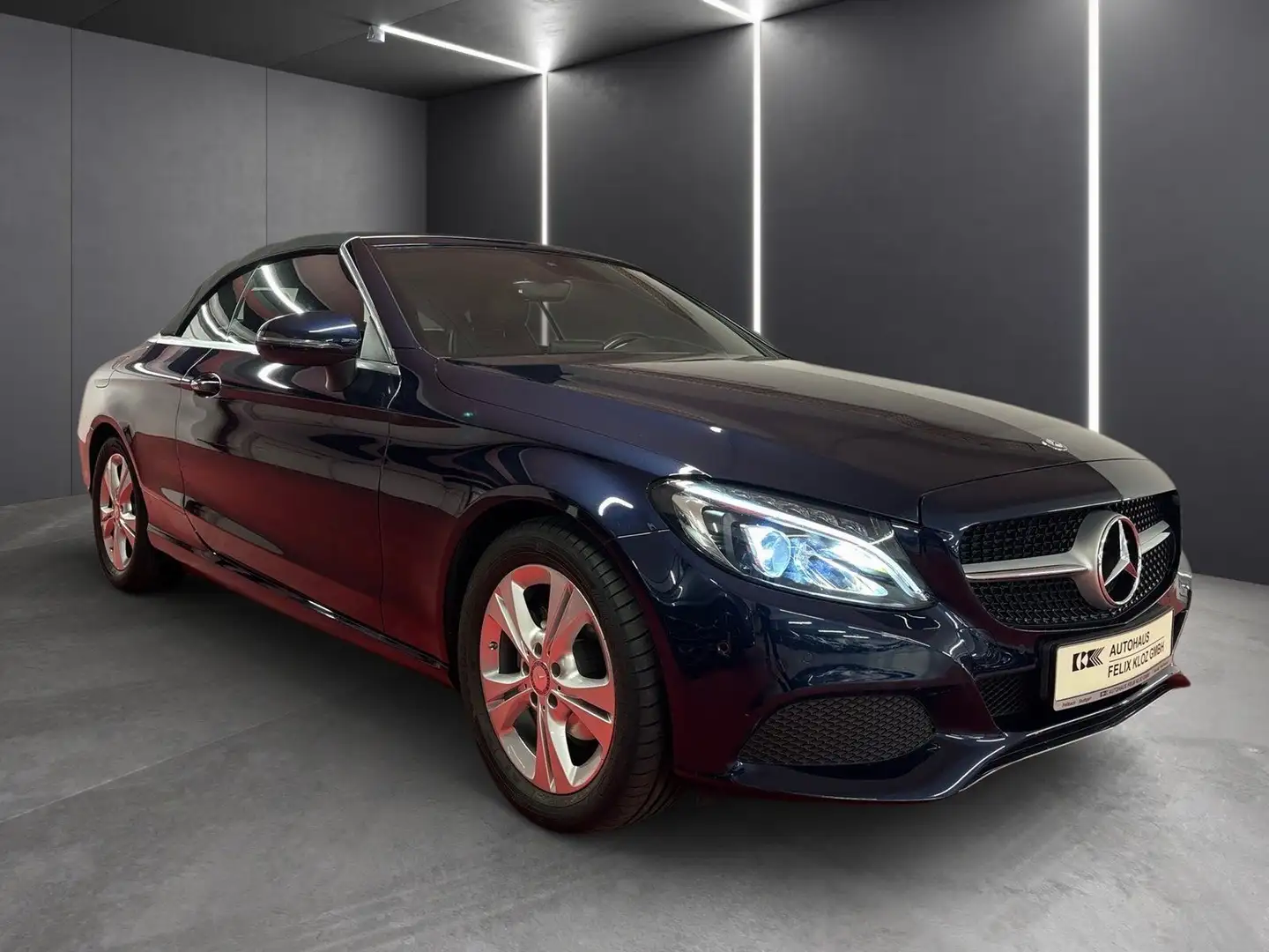 Mercedes-Benz C 180 Cabriolet*Kamera*Navi*Totw*Aircap*Airscarf Blau - 2