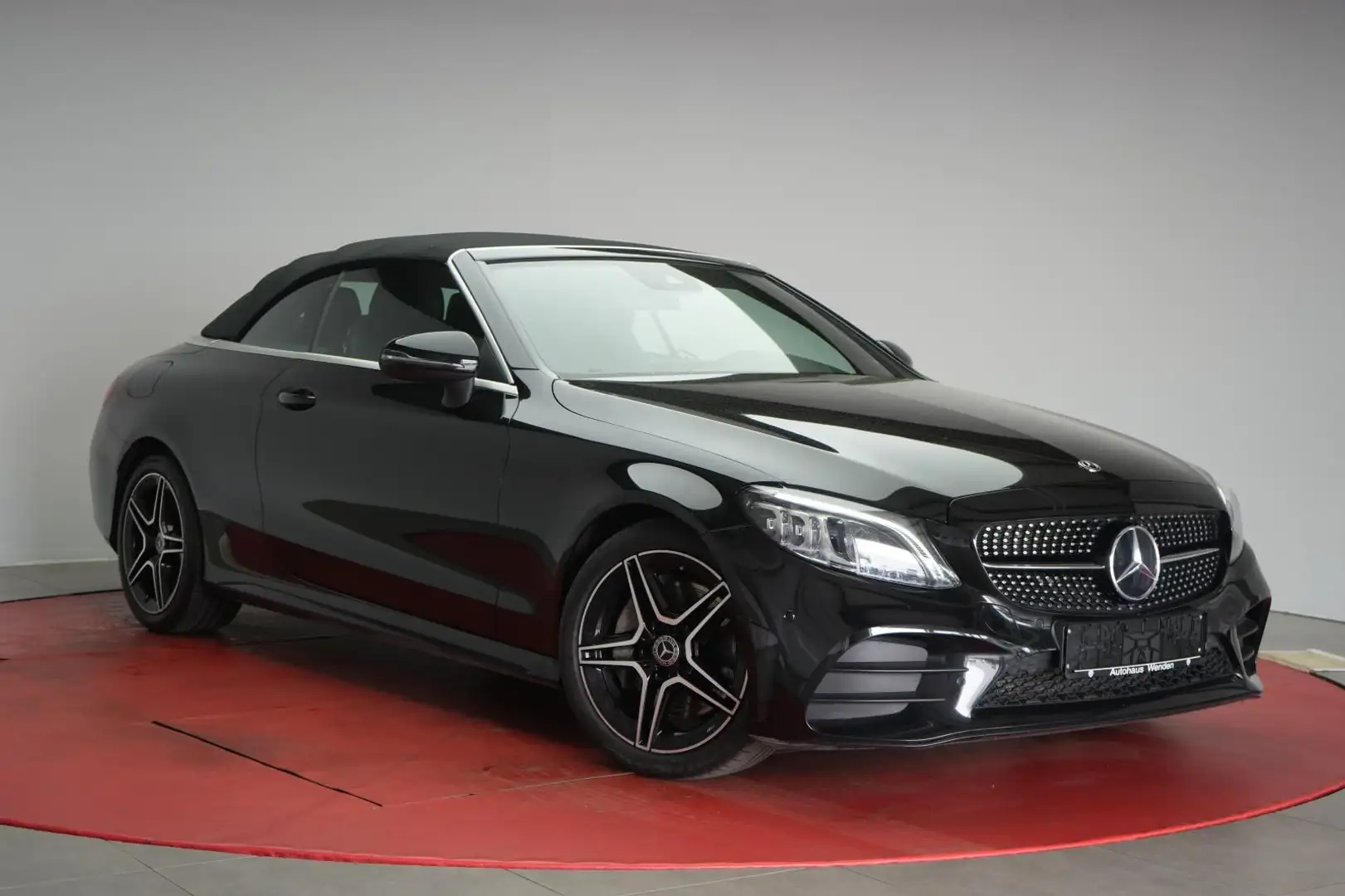 Mercedes-Benz C 300 9G-Tronic AMG Navi/Distronic/Kamera/Virtua Černá - 2