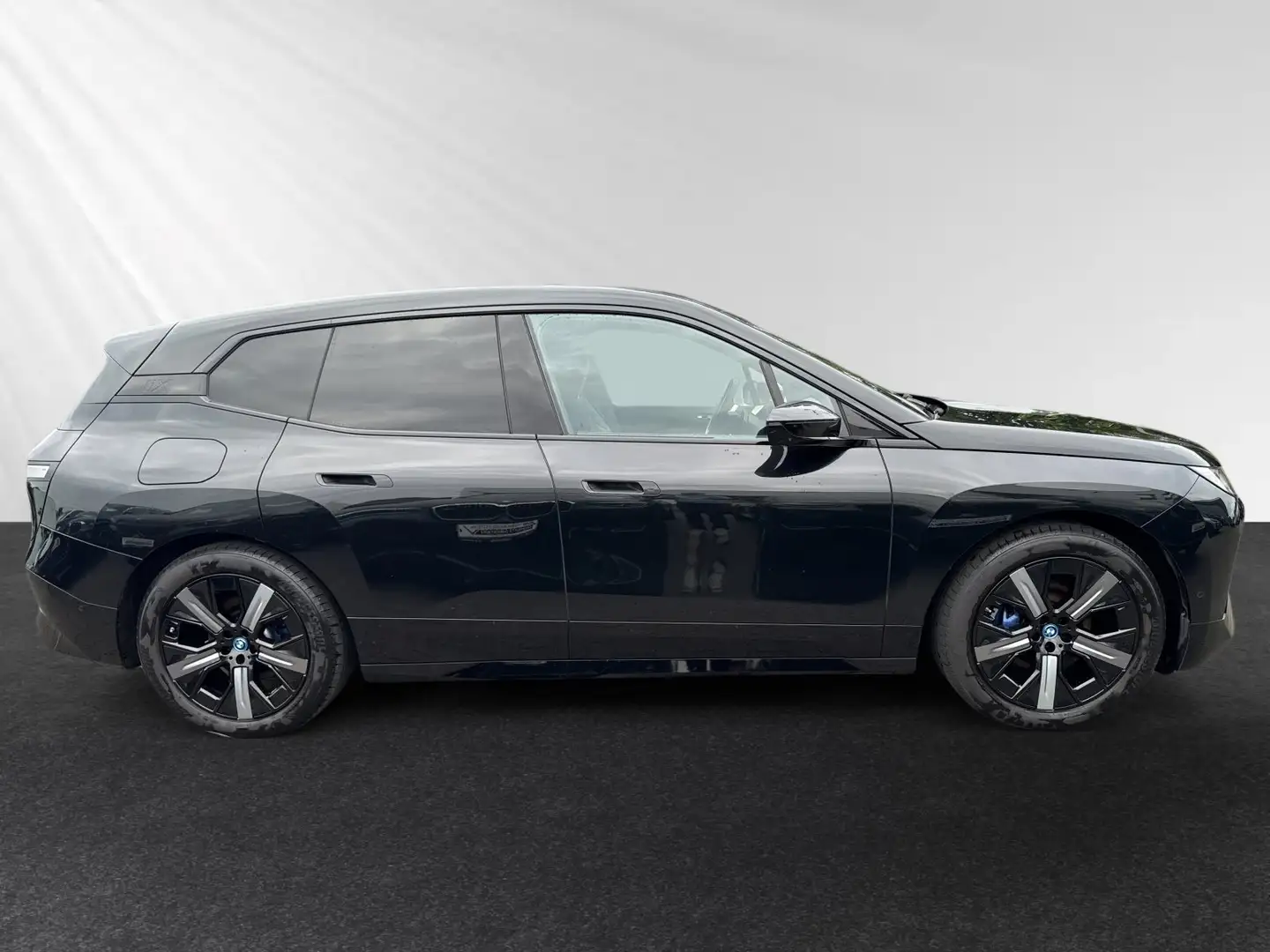BMW iX xDrive50  Lr. 859,- br. o.Anz. 48Mon/5`Km p.A. Schwarz - 2