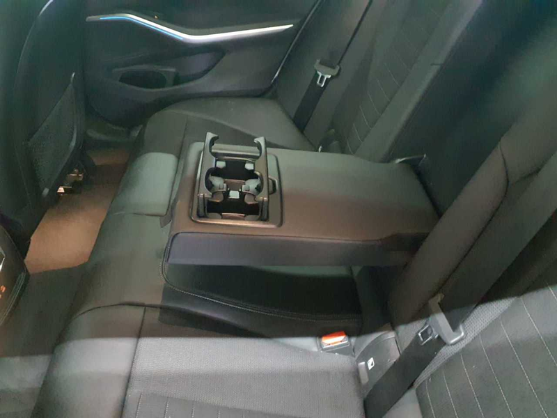 BMW 330 330e Touring xDrive Aut. Sport Line AHK — photo 6