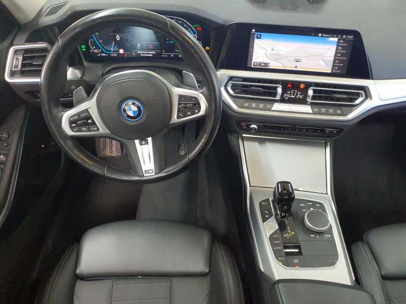 BMW 330 330e Touring xDrive Aut. Sport Line AHK — photo 7