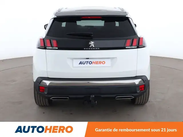 Peugeot 3008 view 5