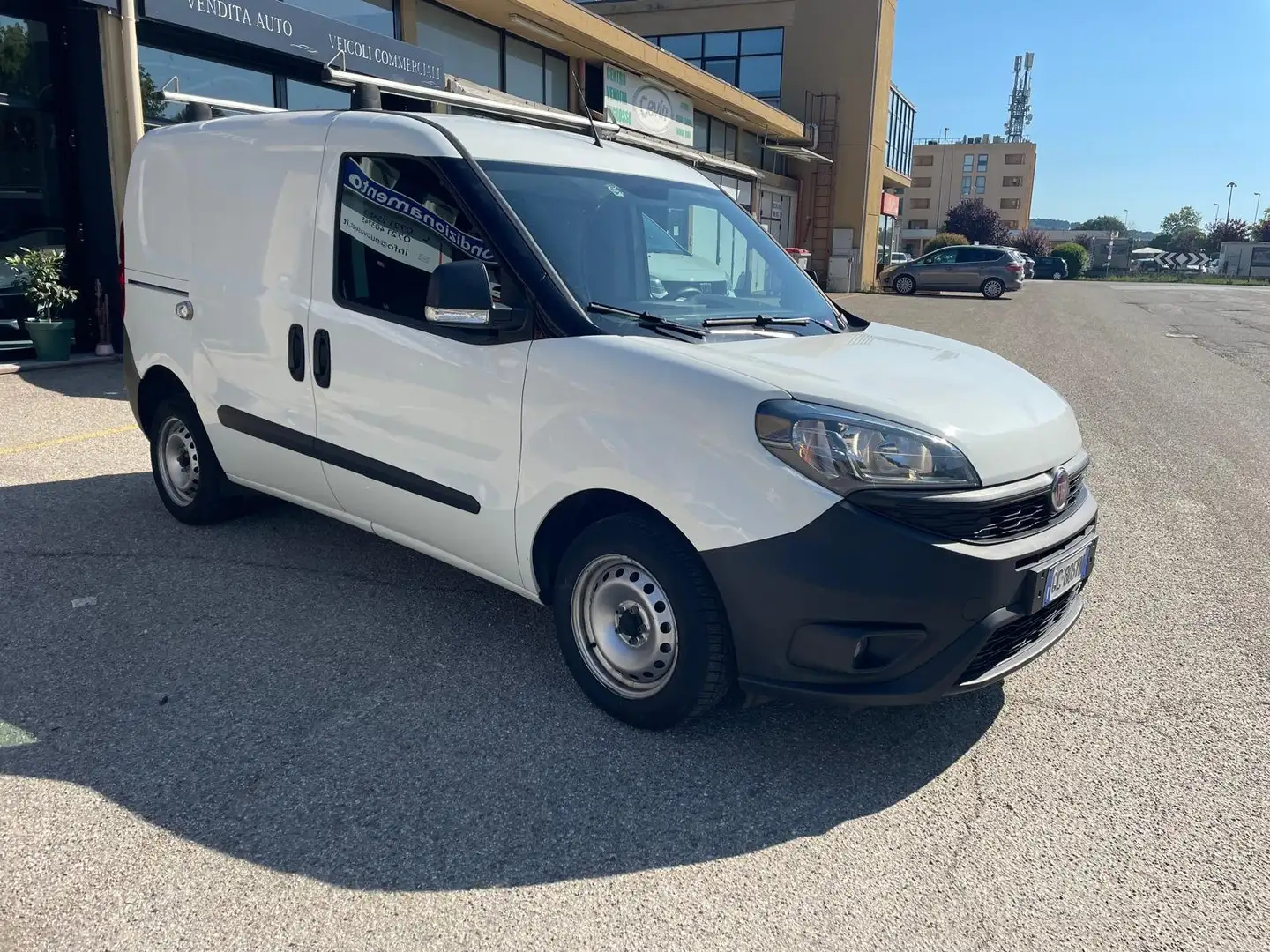 Fiat Doblo 1.3 MJTD 95cv CARGO Blanc - 1