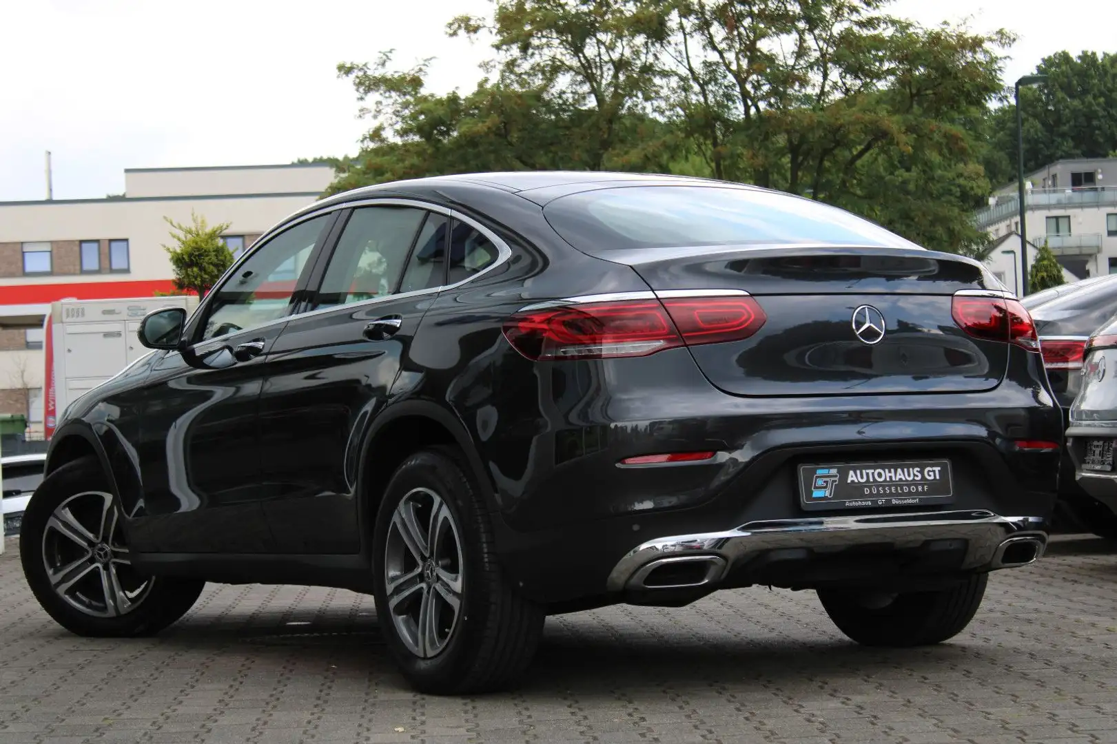 Mercedes-Benz GLC 220 d 4Matic Coupe/AMG/Glasd/ACC/Leder/Kamera Grau - 2