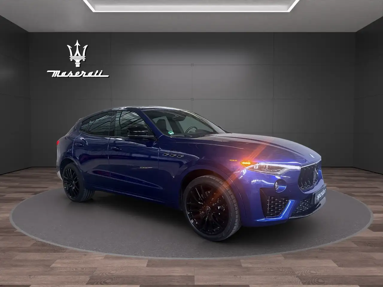 Maserati Levante 2025 — фото 9
