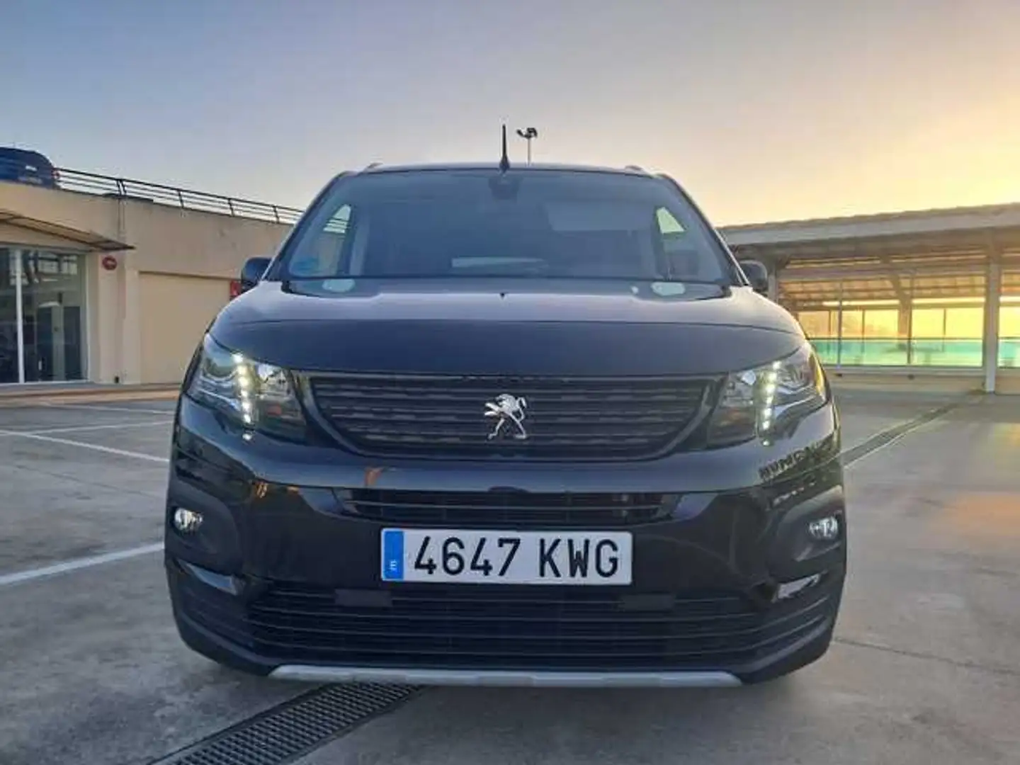 Peugeot Rifter 1.5BlueHDi S&S Long GT Line EAT8 130 Negro - 2