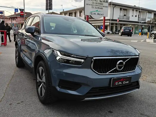 Volvo XC40 1.5 t3 Momentum 163cv auto my21
