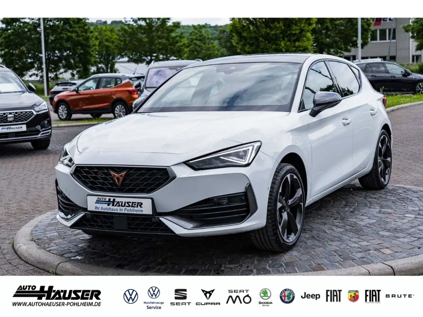 CUPRA Leon 1.5 eTSI DSG PANO BEATS AHKV VIRTUAL NAVI KAMERA P Weiß - 1