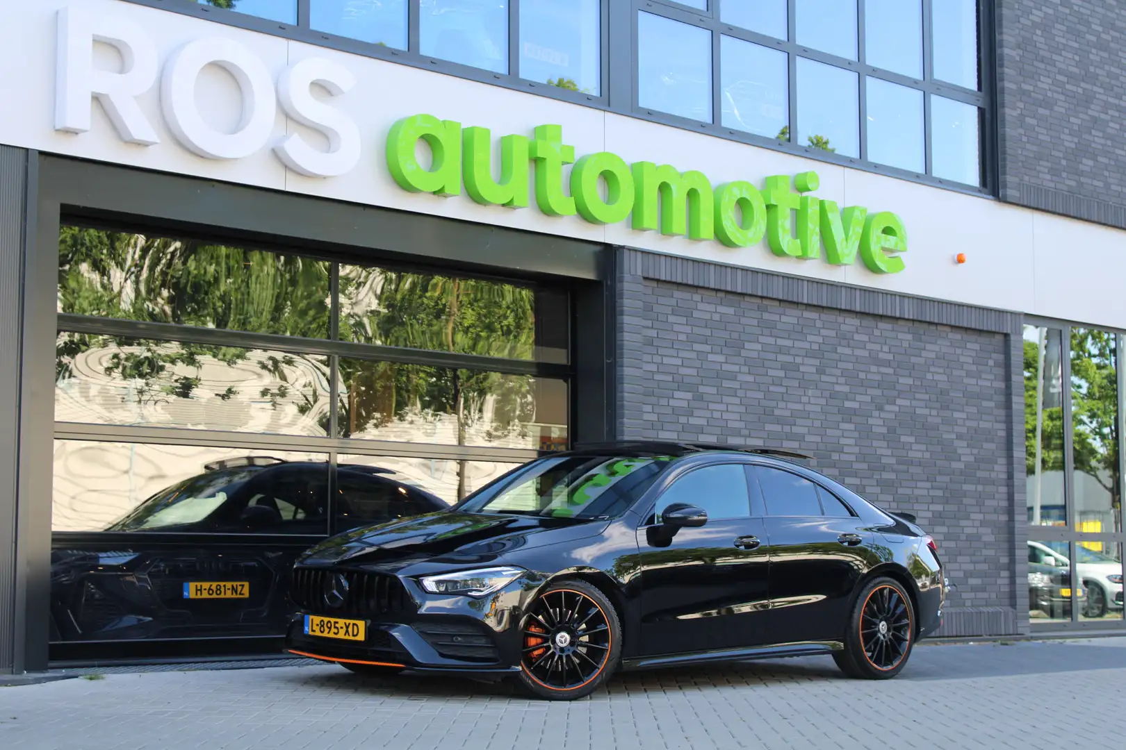 Mercedes-Benz CLA 200 Business Solution AMG | PANO | MEMORY | SFEER | CA Negro - 1