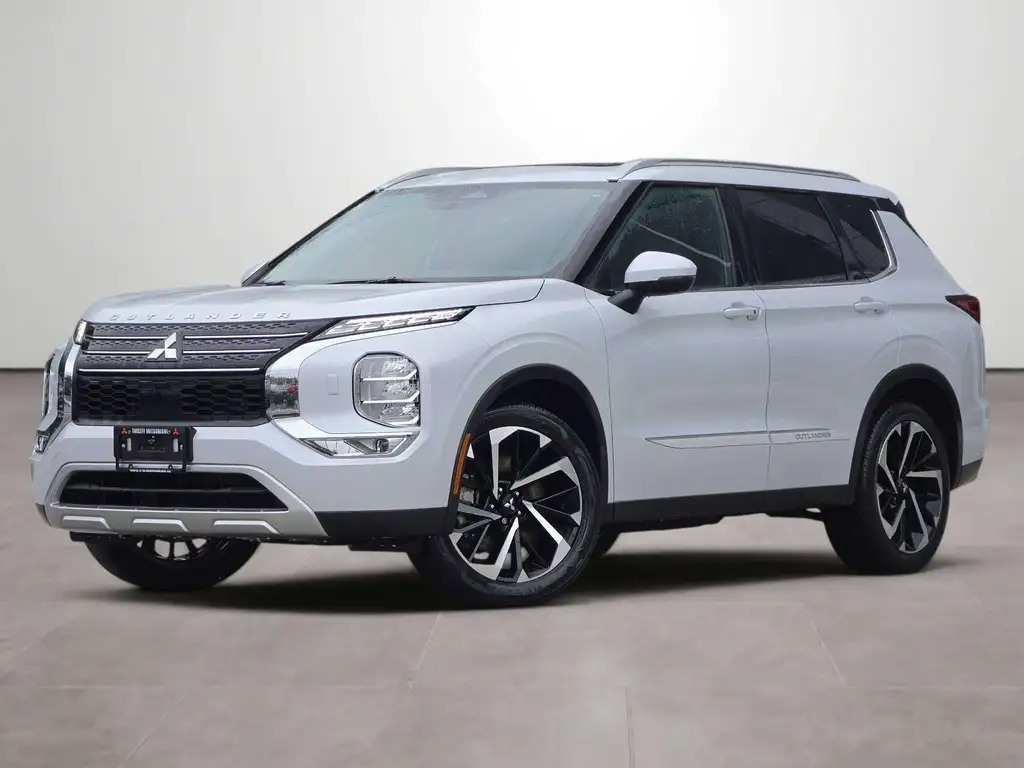 2022 Mitsubishi Outlander (photo 1 of 1)