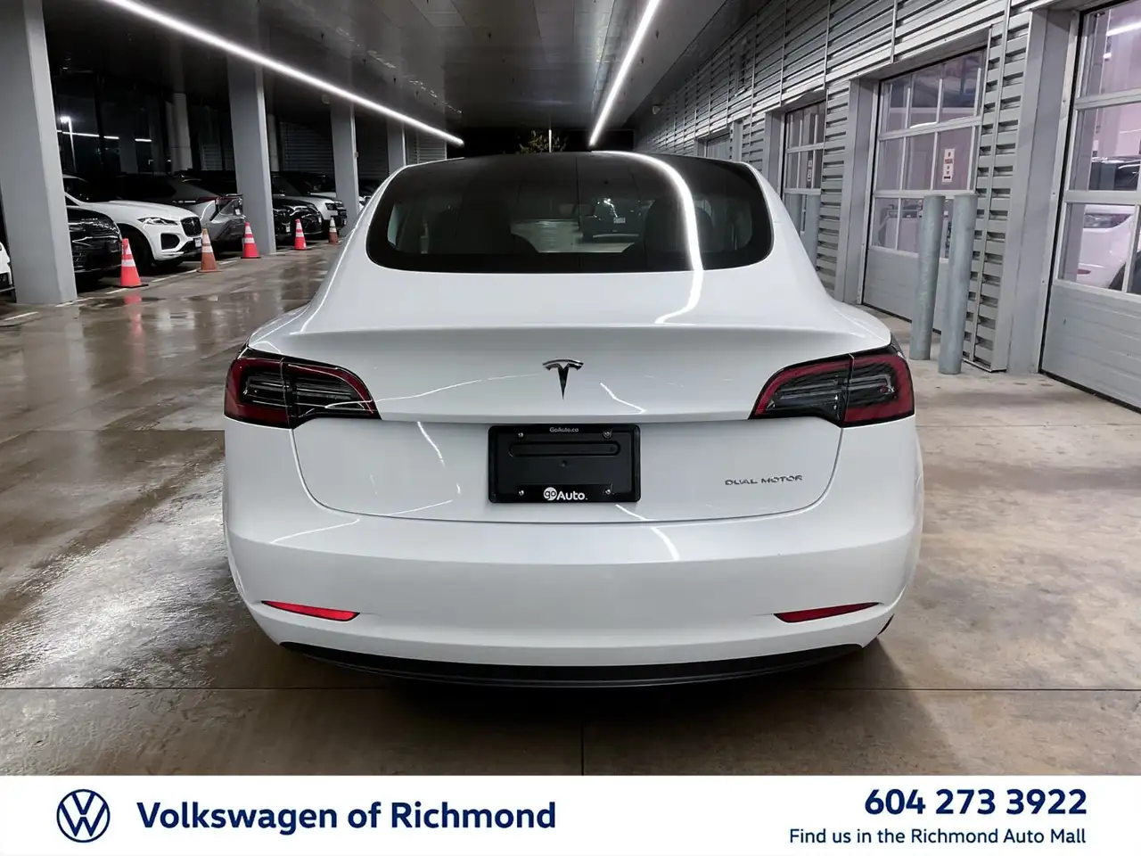 Tesla Model 3 fotografie Tesla Model 3