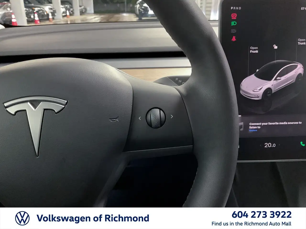 Tesla Model 3 fotografie Tesla Model 3