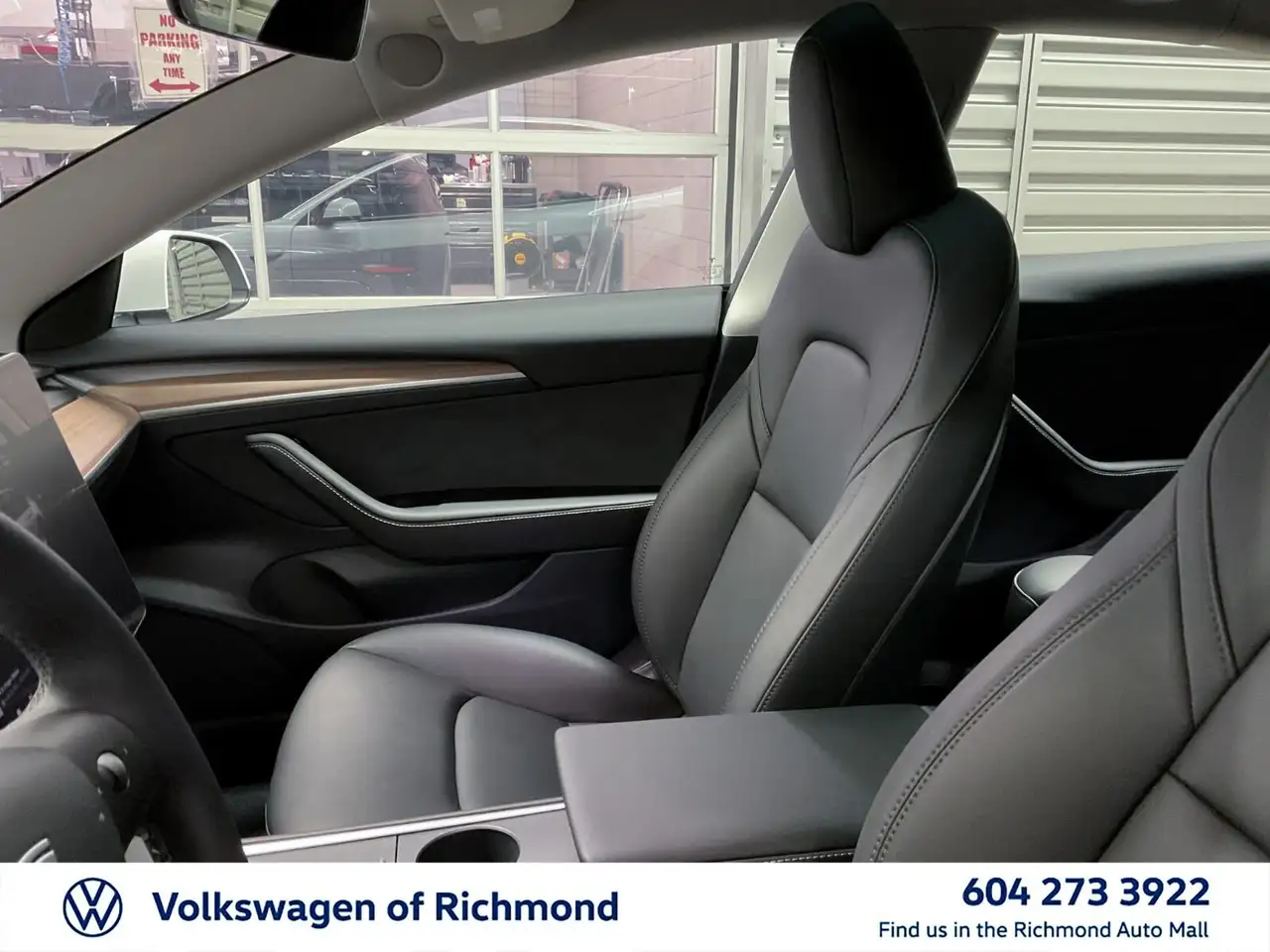 Tesla Model 3 fotografie Tesla Model 3