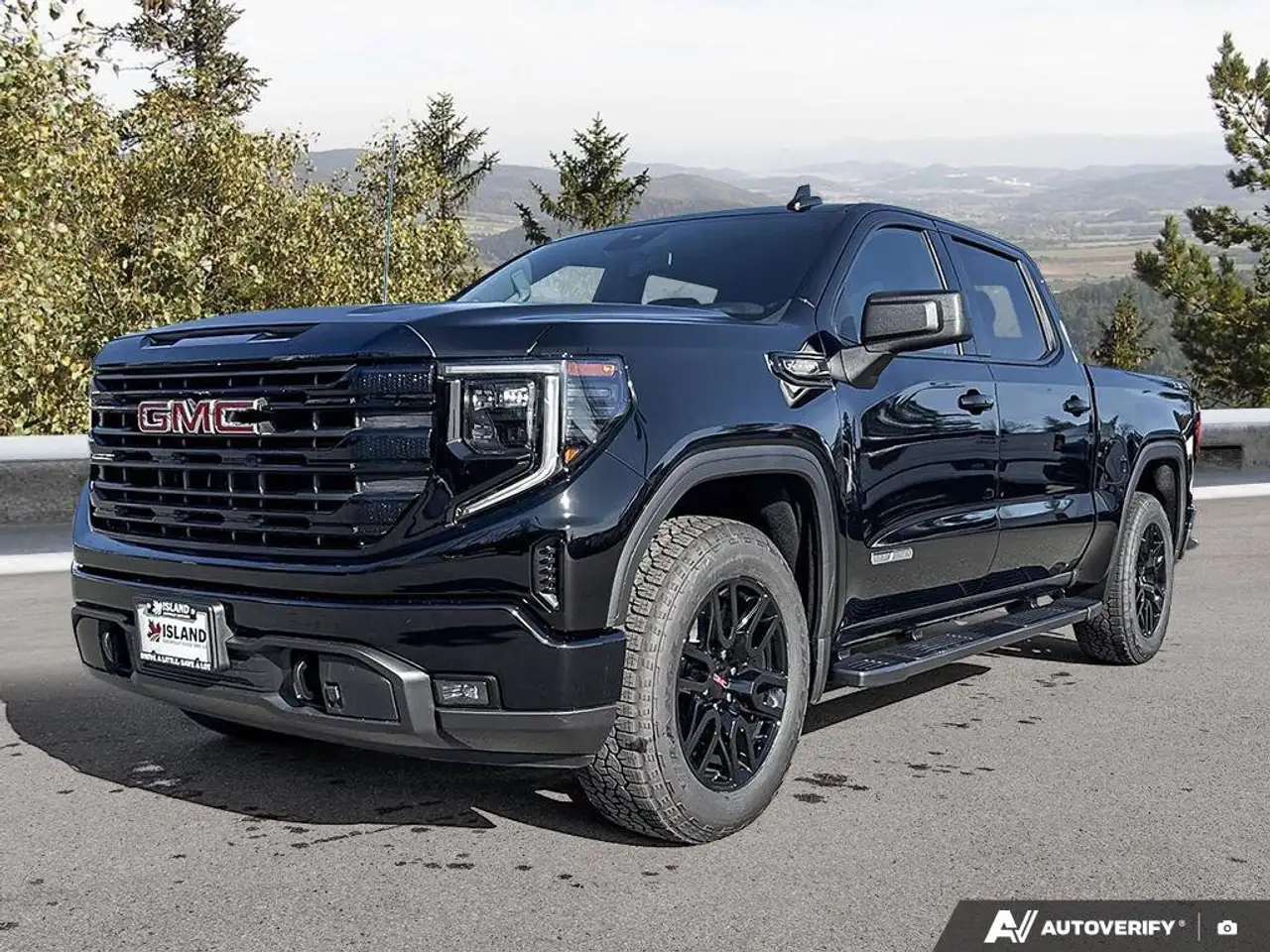 GMC Sierra 1500 photo GMC Sierra 1500