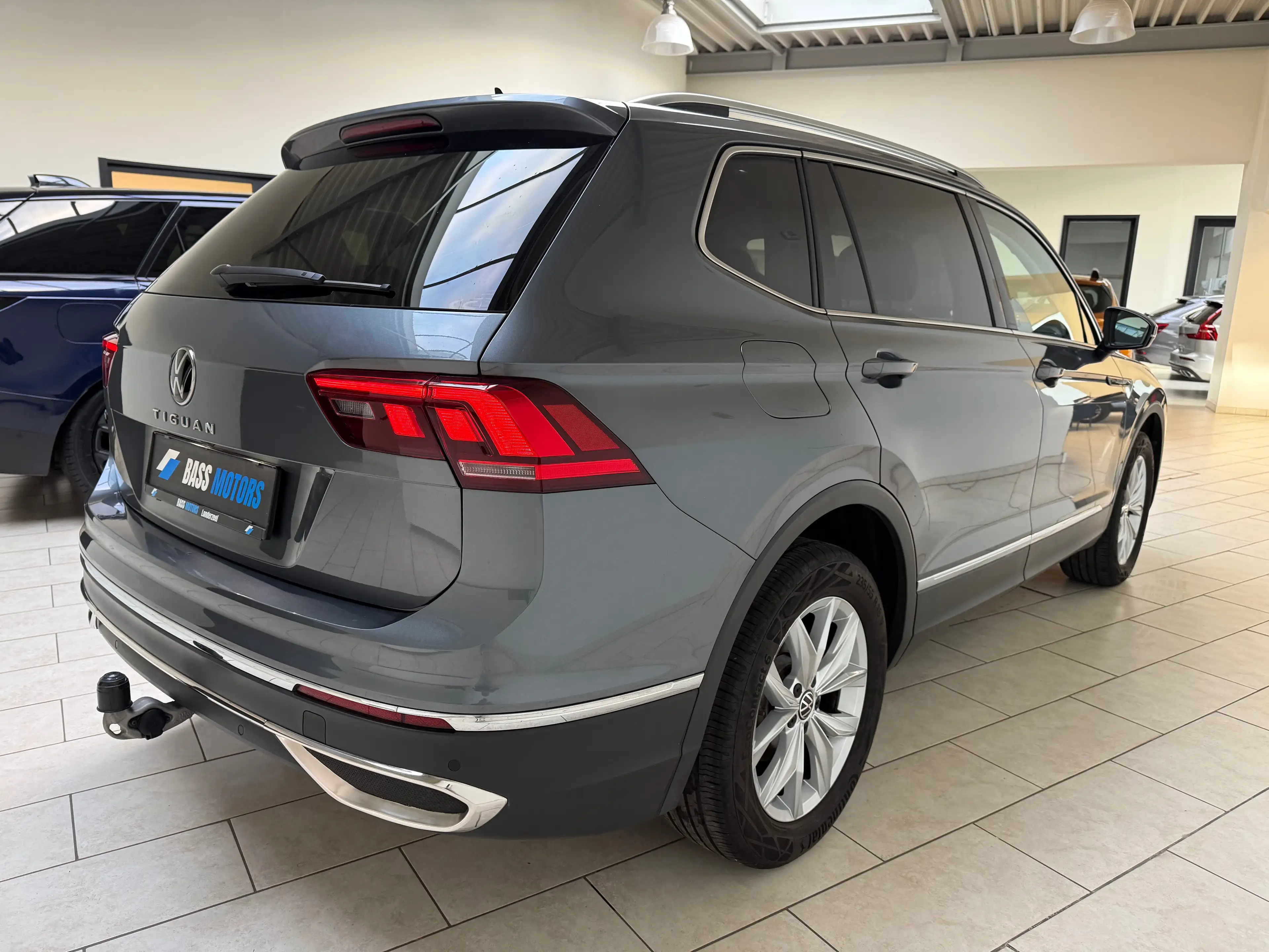 Volkswagen Tiguan Allspace Tiguan Allspace 1.5 TSI Life // 7 PLACES — photo 5