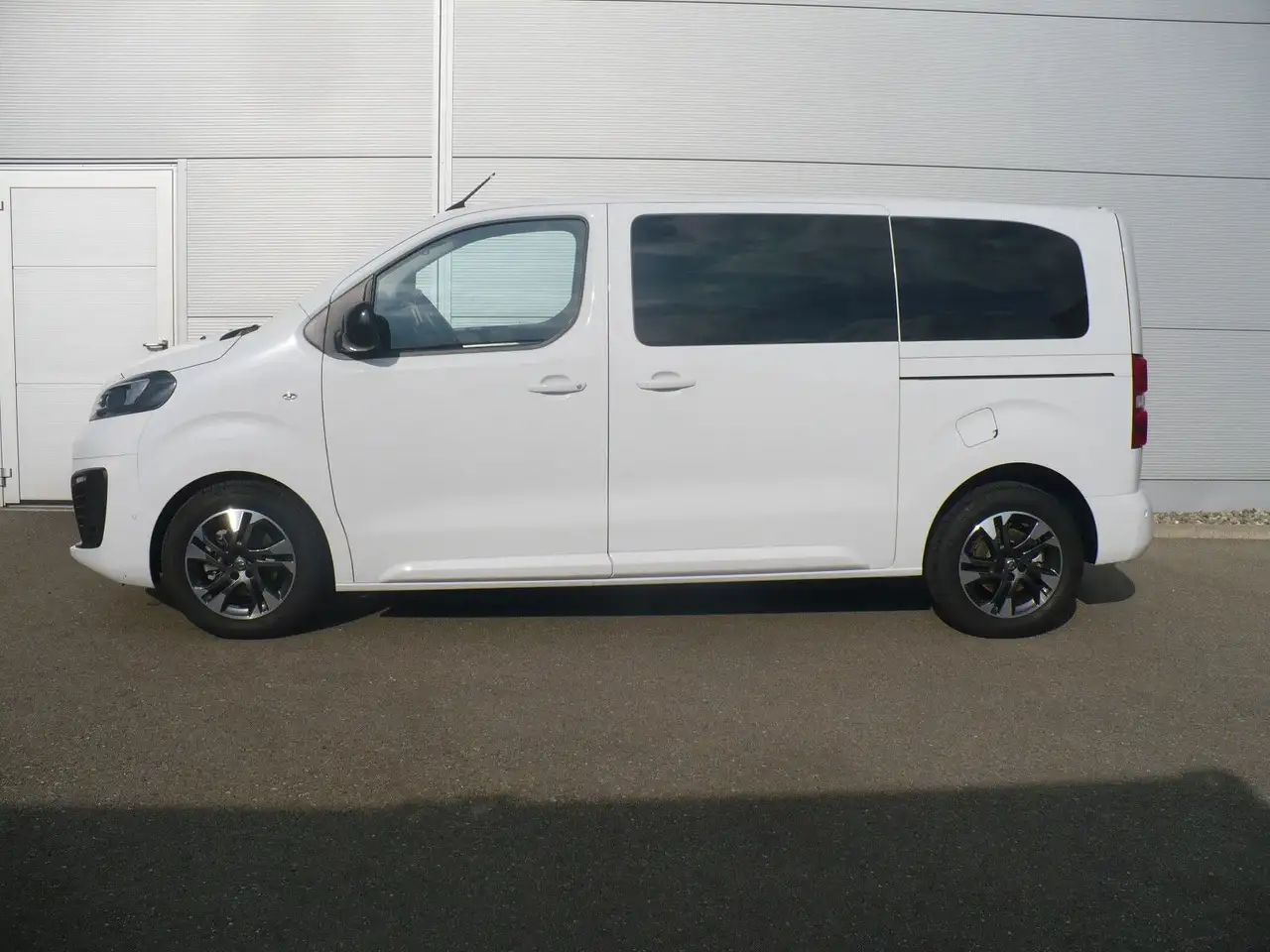Opel Zafira Life 2.0 Diesel Edition NAVI AHK Kamera 2