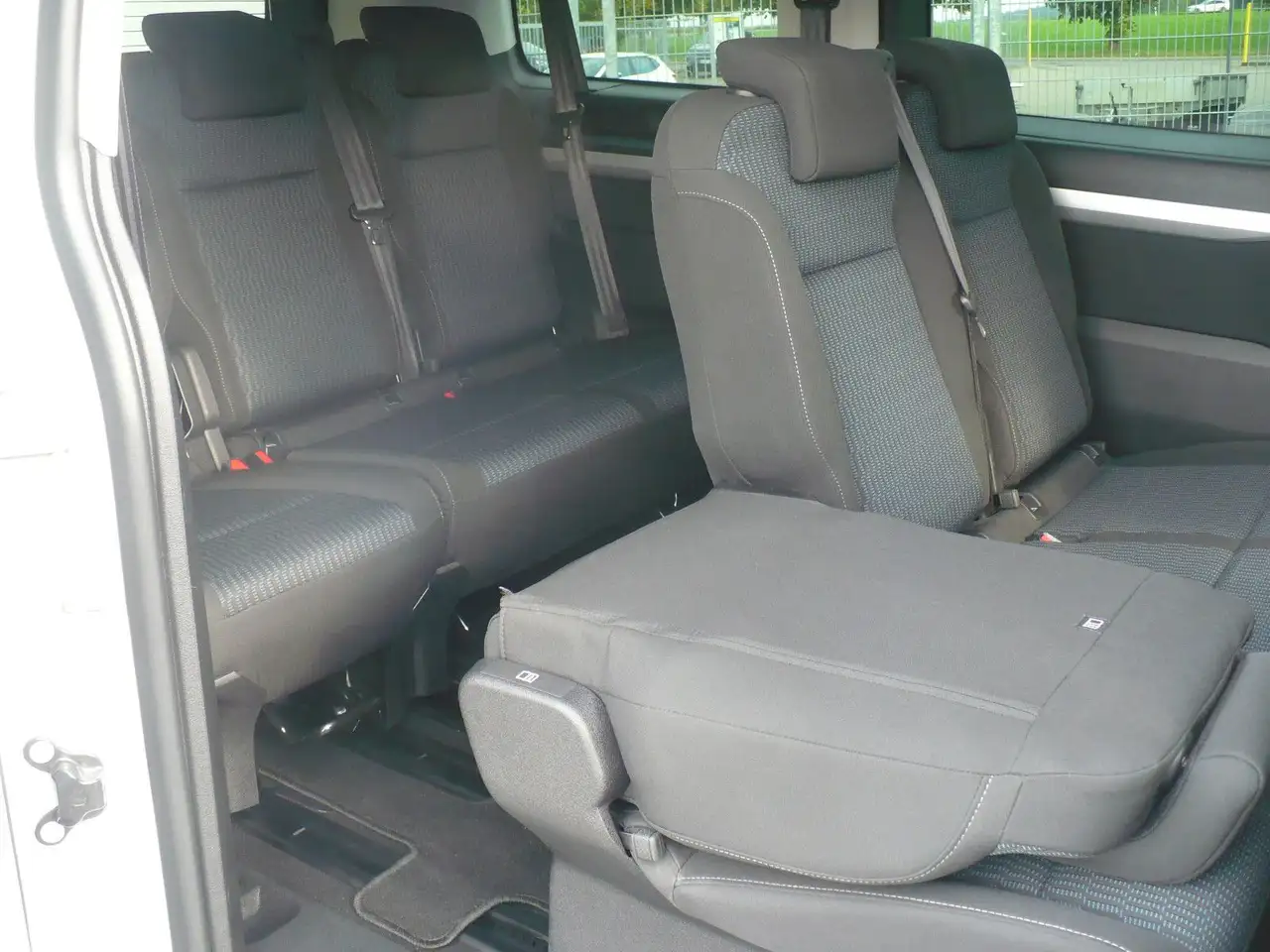 Opel Zafira Life 2.0 Diesel Edition NAVI AHK Kamera 12