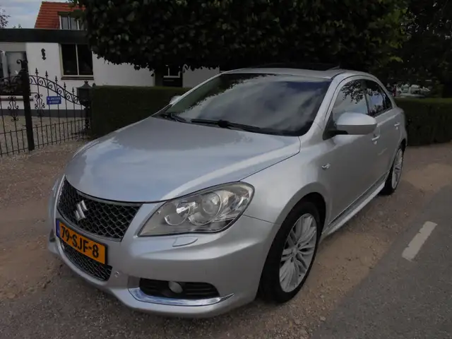Suzuki Kizashi 2.4 Sport Automaat 4WD **NL-AUTO**4x4**AUTOMAAT**A
