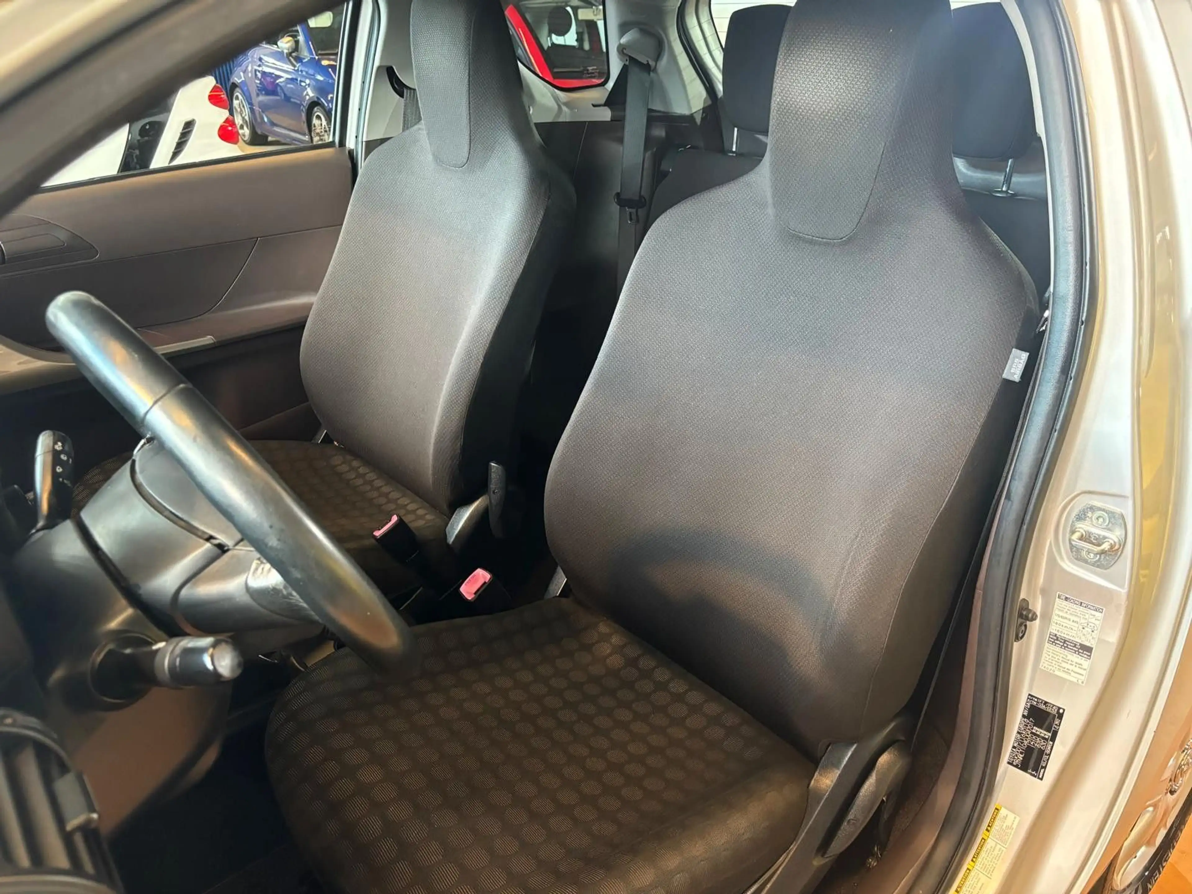 Toyota iQ /71TKM/SH/Klima/Radio — photo 10