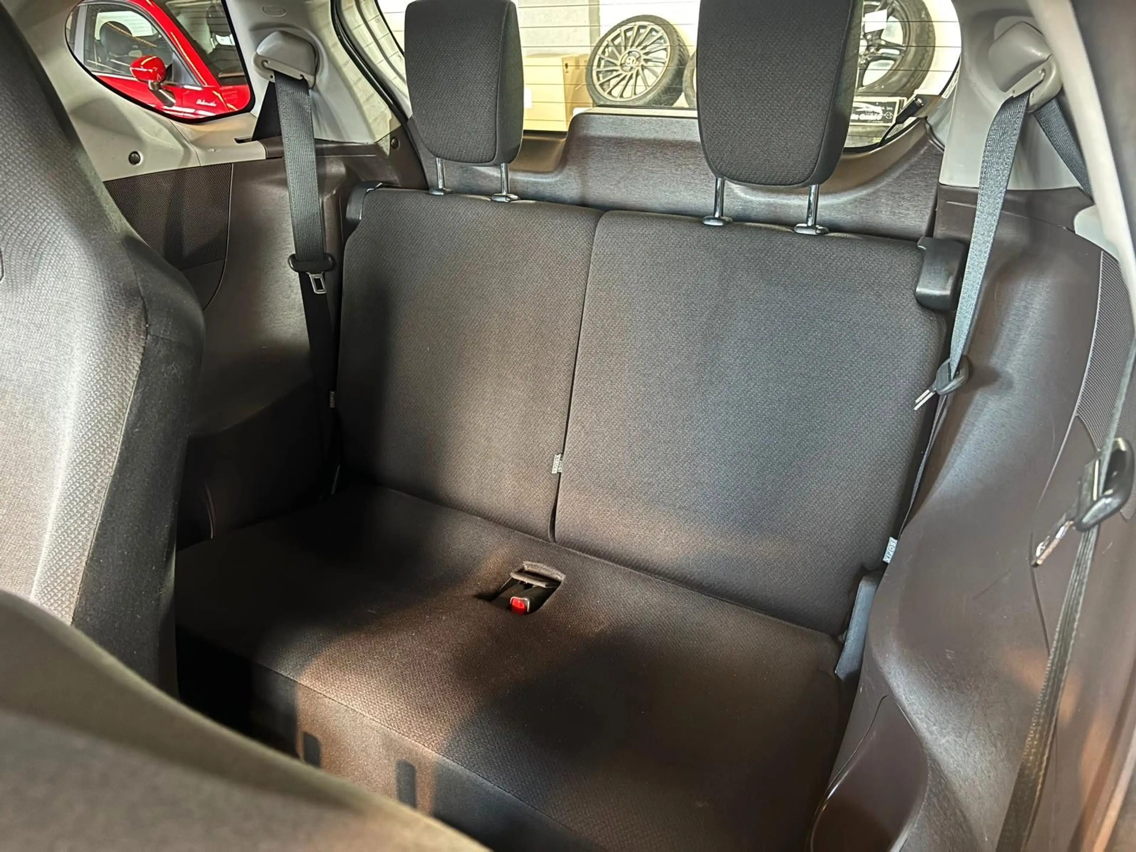 Toyota iQ /71TKM/SH/Klima/Radio — photo 11