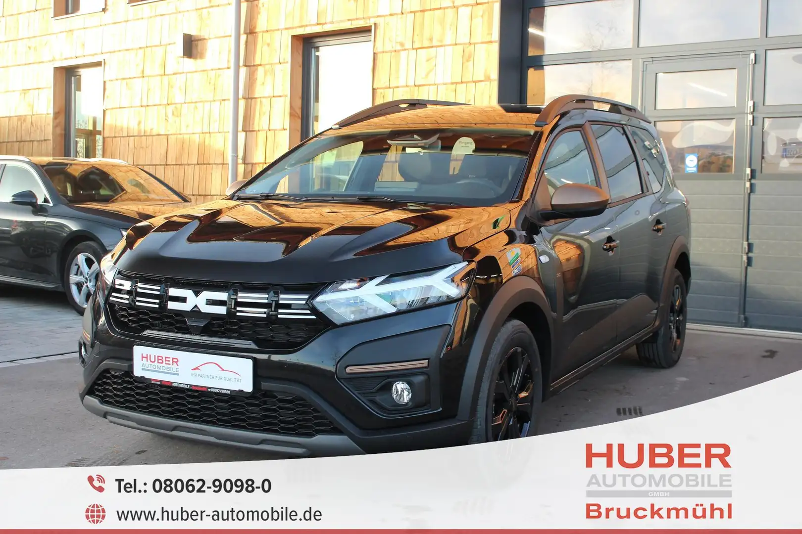 Dacia Jogger 1.0 TCe 110 Extreme LED/CARPLAY/SITZH 81 kW (11... Noir - 1