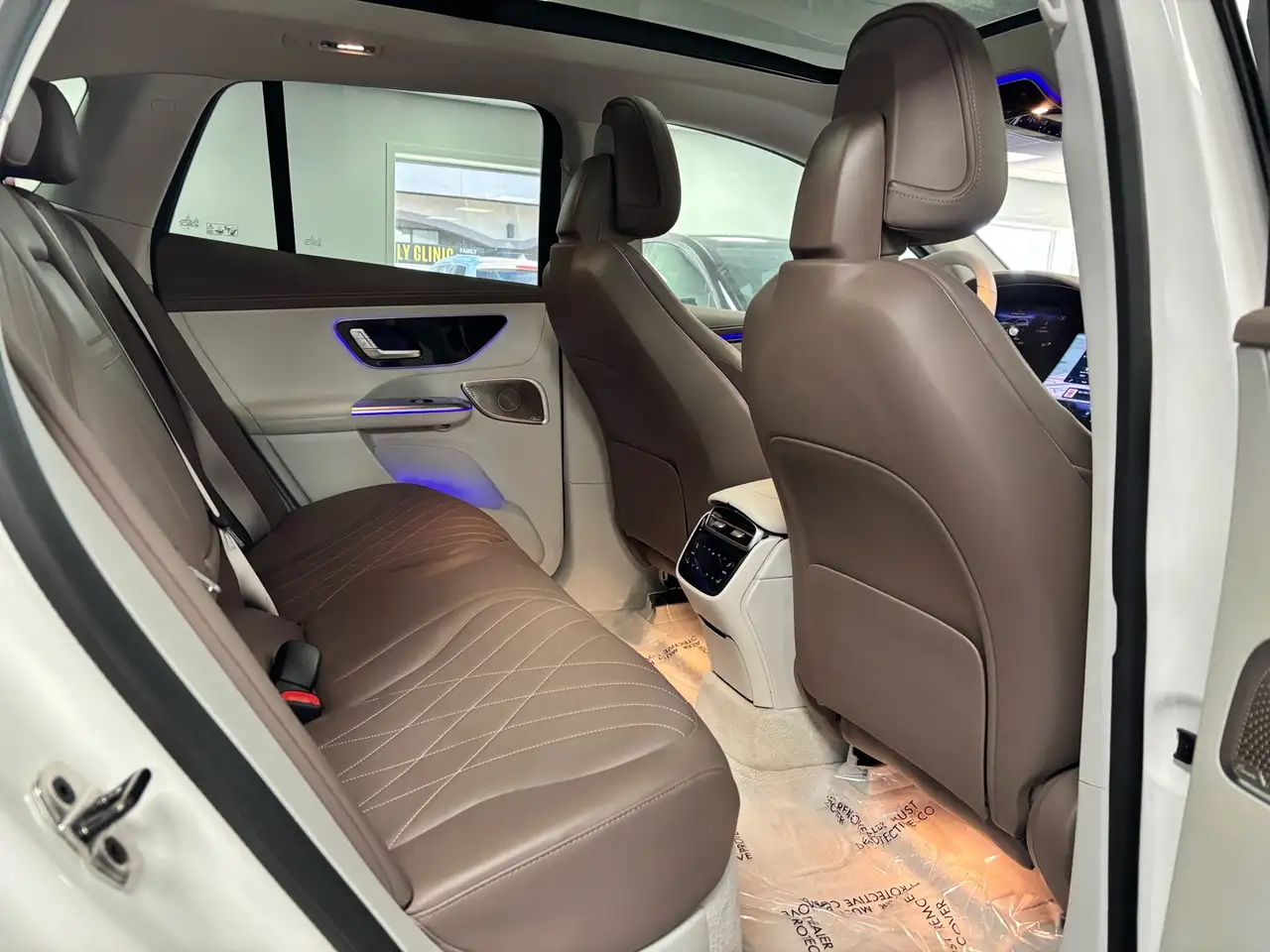 Mercedes-Benz EQE снимка Mercedes-Benz EQE