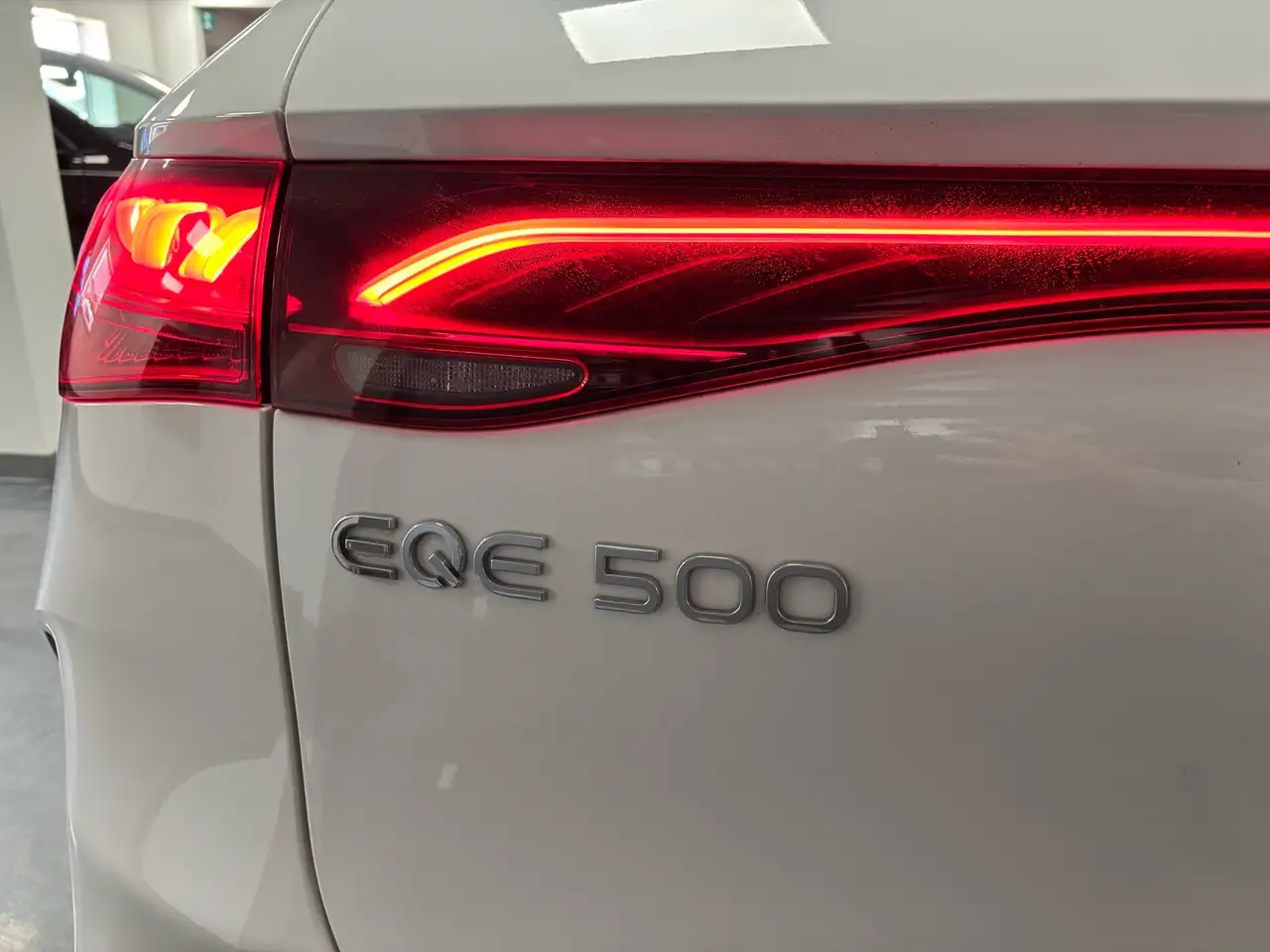 Mercedes-Benz EQE снимка Mercedes-Benz EQE