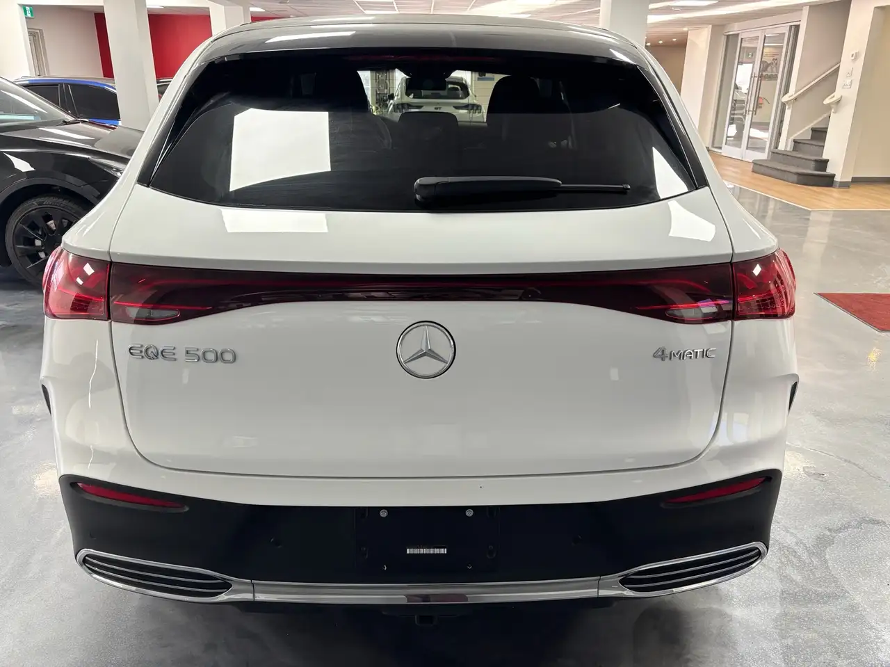 Mercedes-Benz EQE снимка Mercedes-Benz EQE
