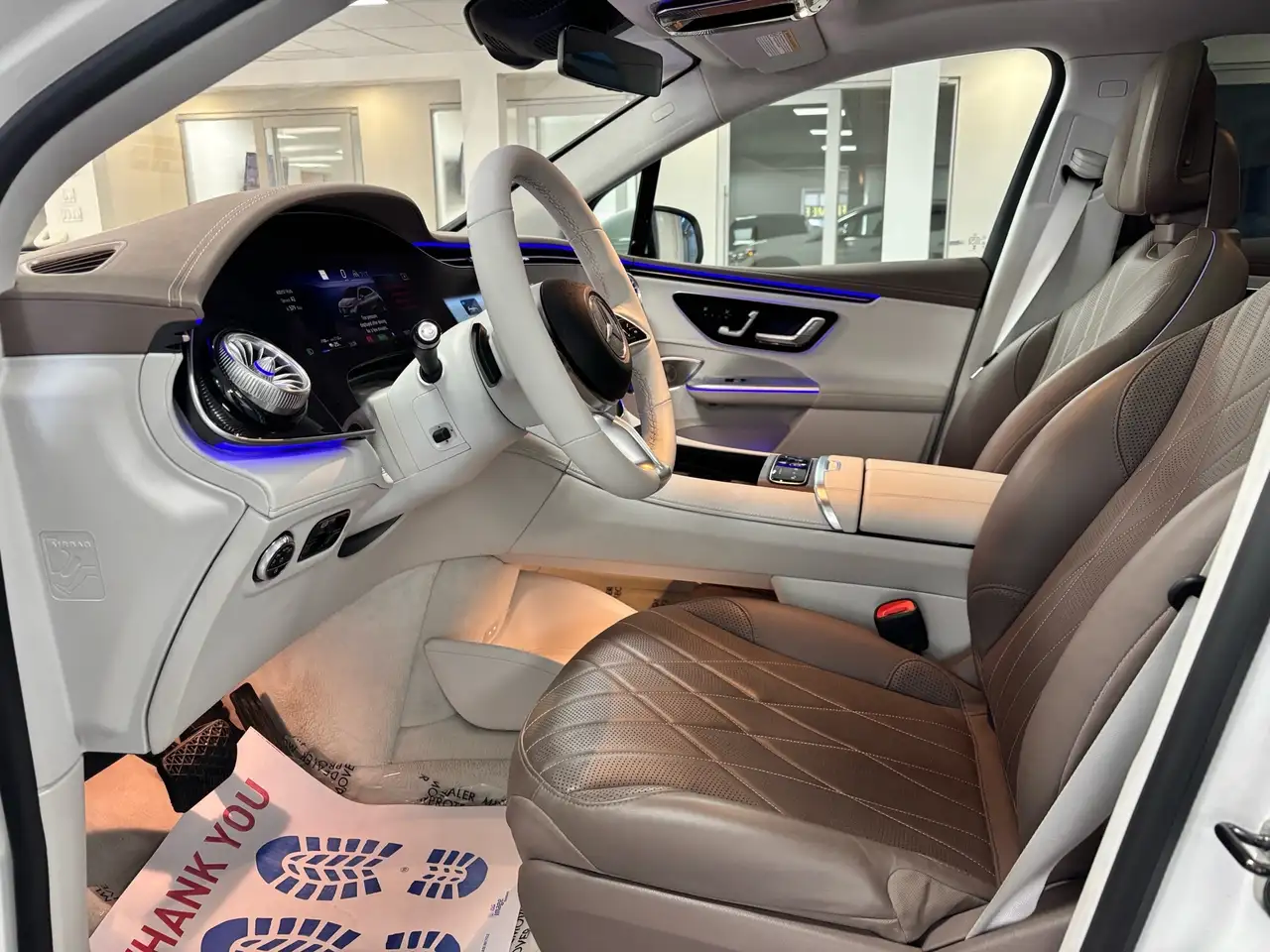Mercedes-Benz EQE снимка Mercedes-Benz EQE