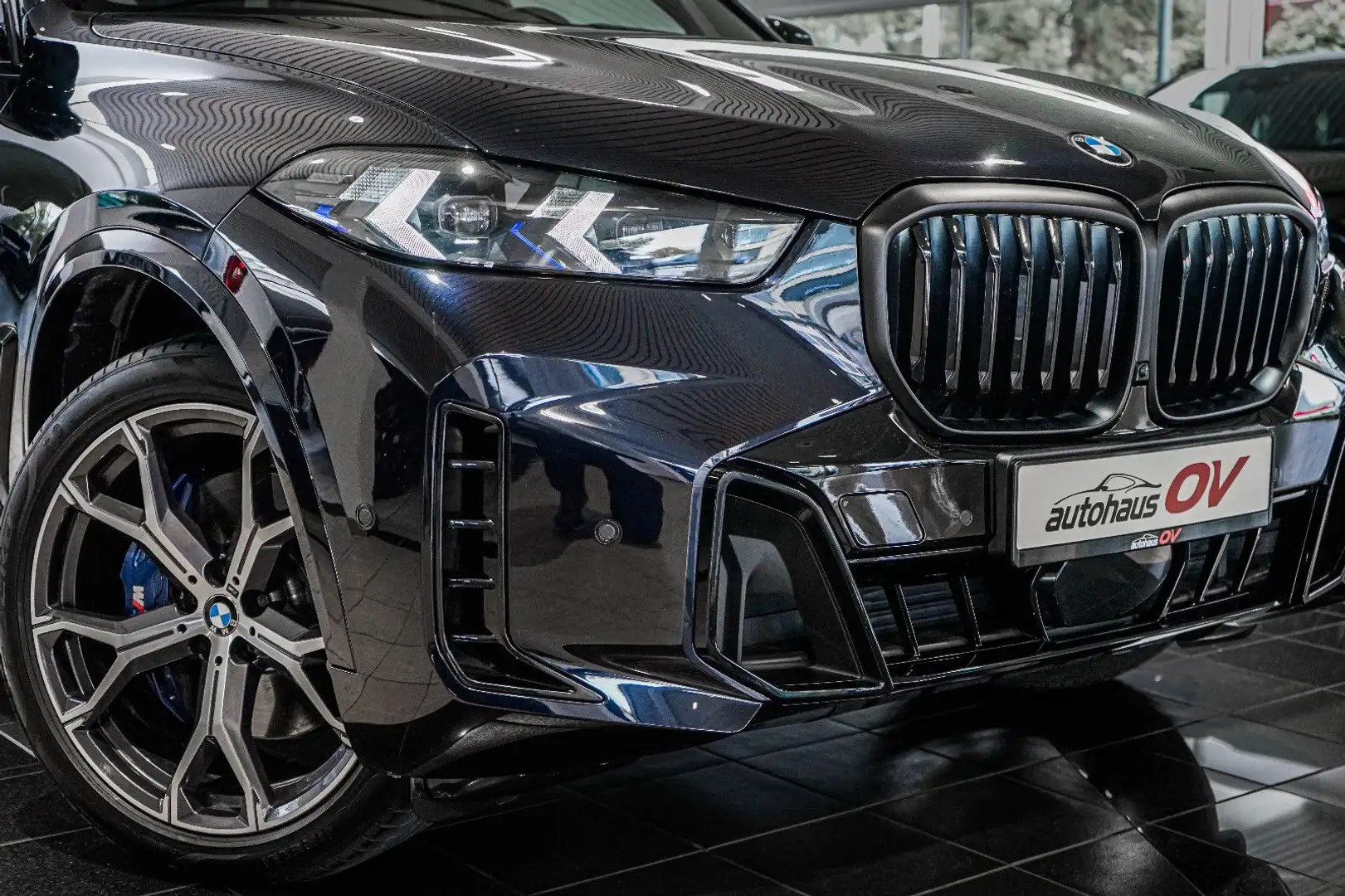 BMW X5 30dxDrive *M Sport Pro*M-Sitze*SoftClose*2xTV Noir - 1