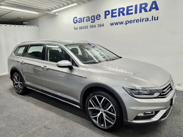2017 Volkswagen Passat Alltrack in Grey for sale