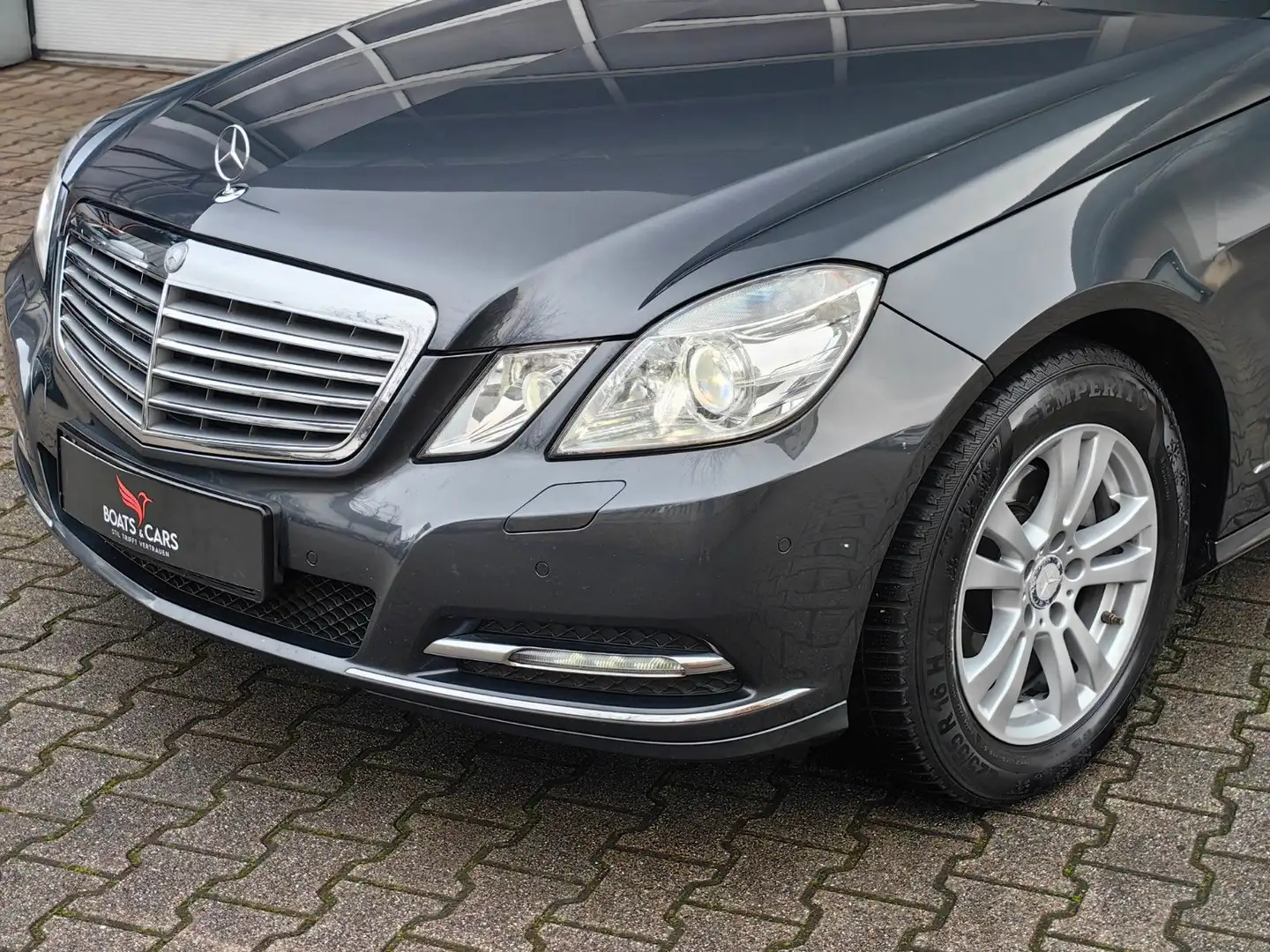 Mercedes-Benz E 220 E T-Modell 7G-Tronic|ILS|GSD|XENON|PDC| Grau - 2