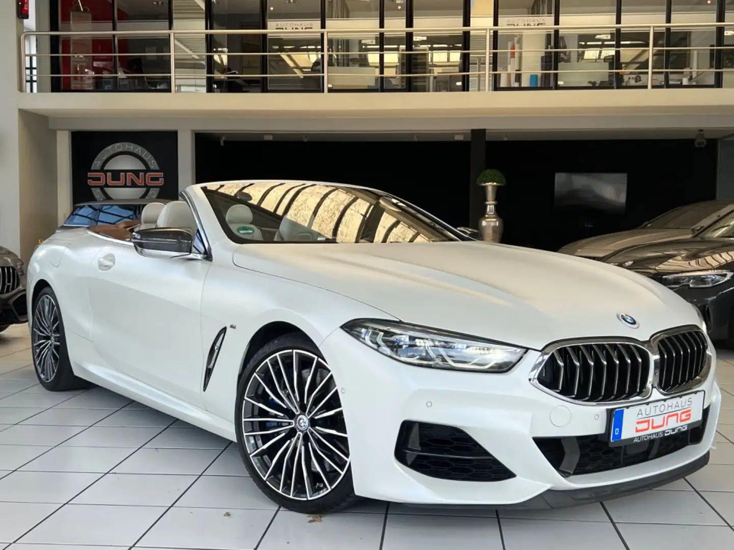 BMW M850 i xDrive*Individual*Motor Neu*Top Zustand Weiß - 1