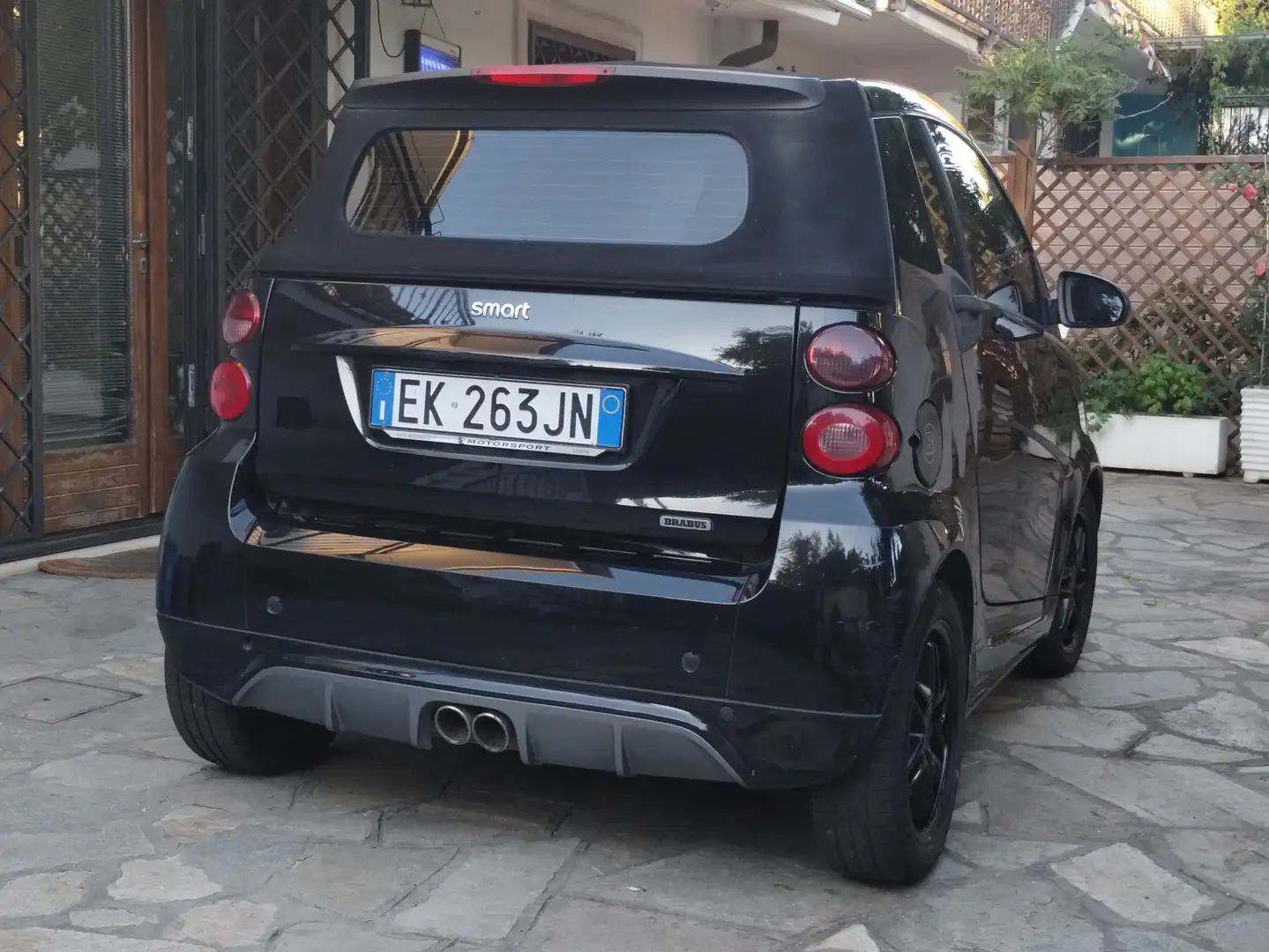 smart forTwo Fortwo II 2011 Cabrio 0.8 cdi Nero - 2