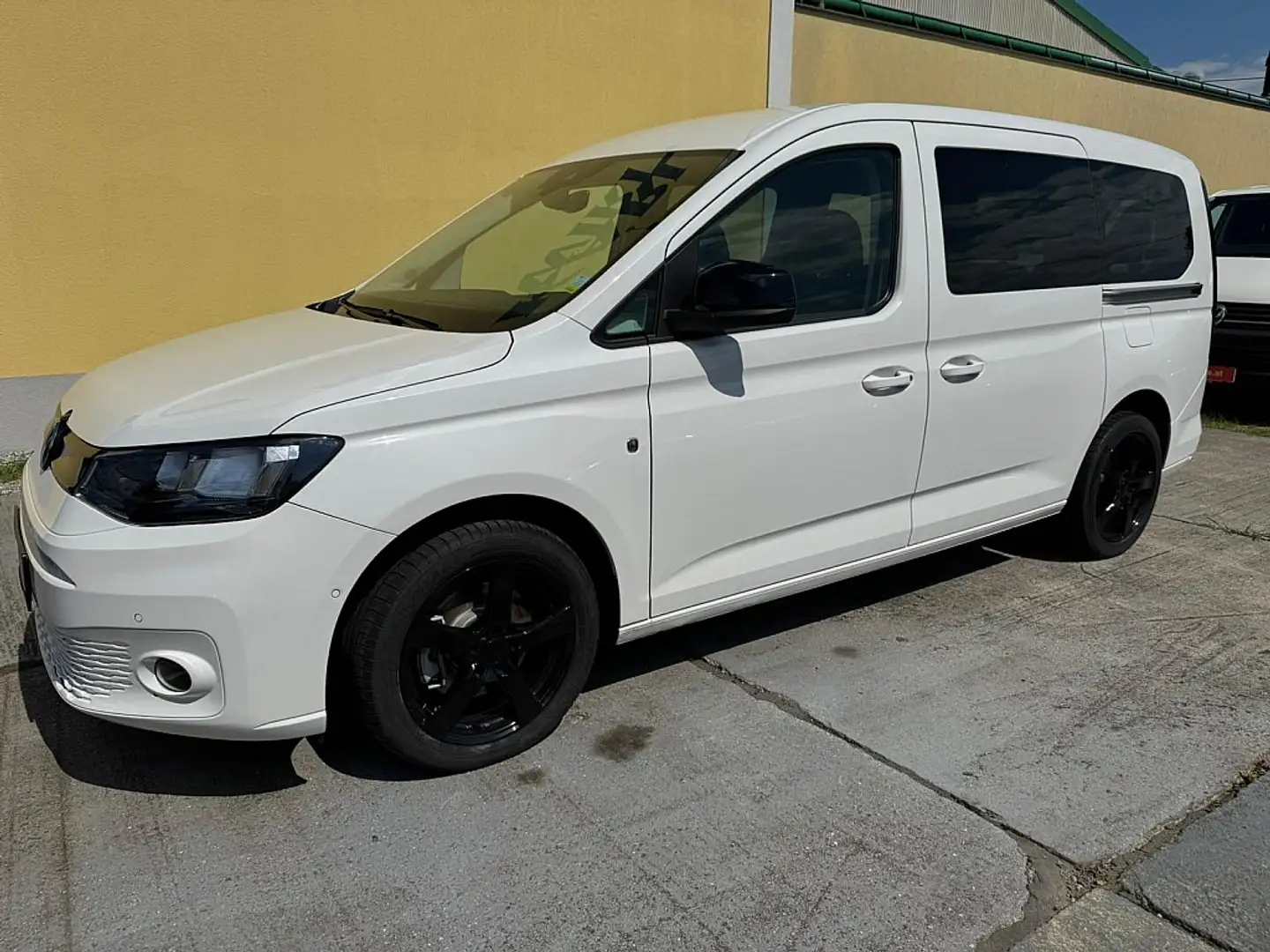 Volkswagen Caddy Maxi 2,0 TDI Style DSG, 7 Sitzer Bianco - 1