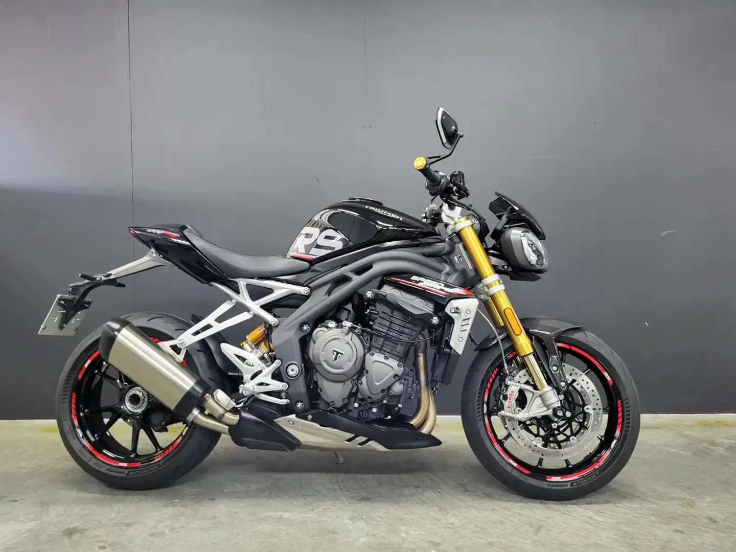 Triumph Speed Triple 1200 RS - 2