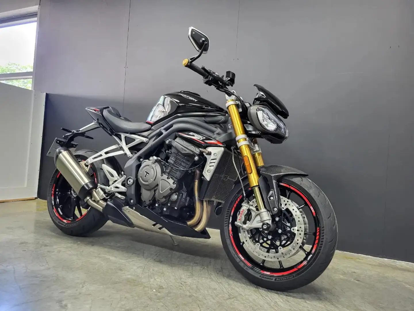 Triumph Speed Triple 1200 RS - 1