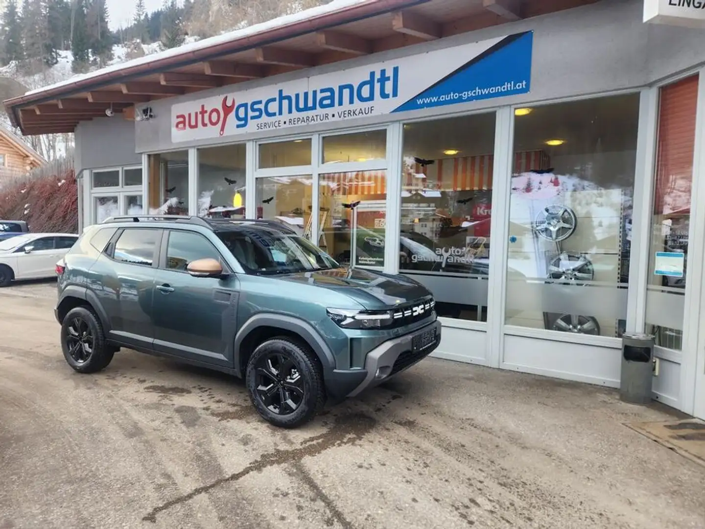 Dacia Duster Extreme TCe 130 mHev 4x4 Grün - 1