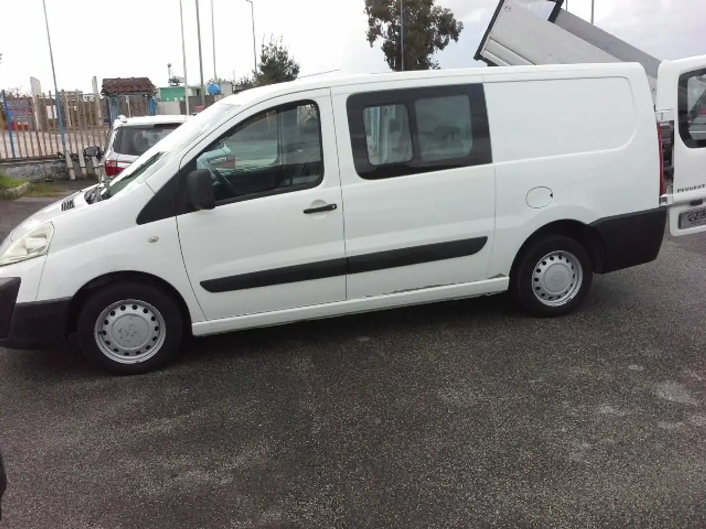 Peugeot Expert 2.0 HDI 120CV CON 6 FURGONE PASSO LUNGO N1 Bianco - 1