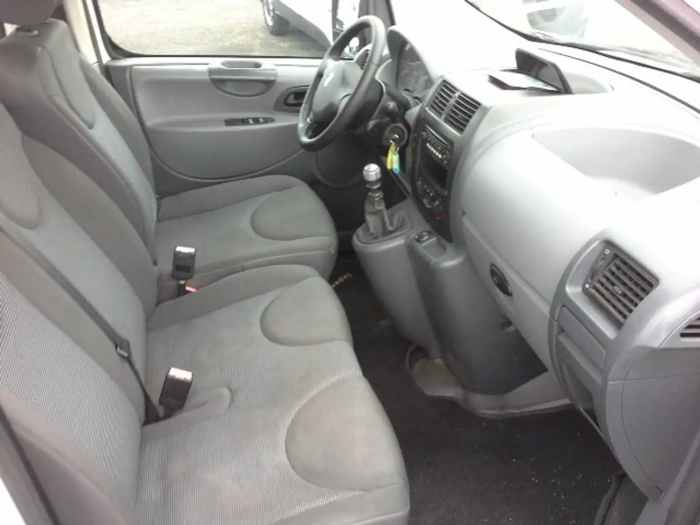 Peugeot Expert 2.0 HDI 120CV CON 6 FURGONE PASSO LUNGO N1 Bianco - 2