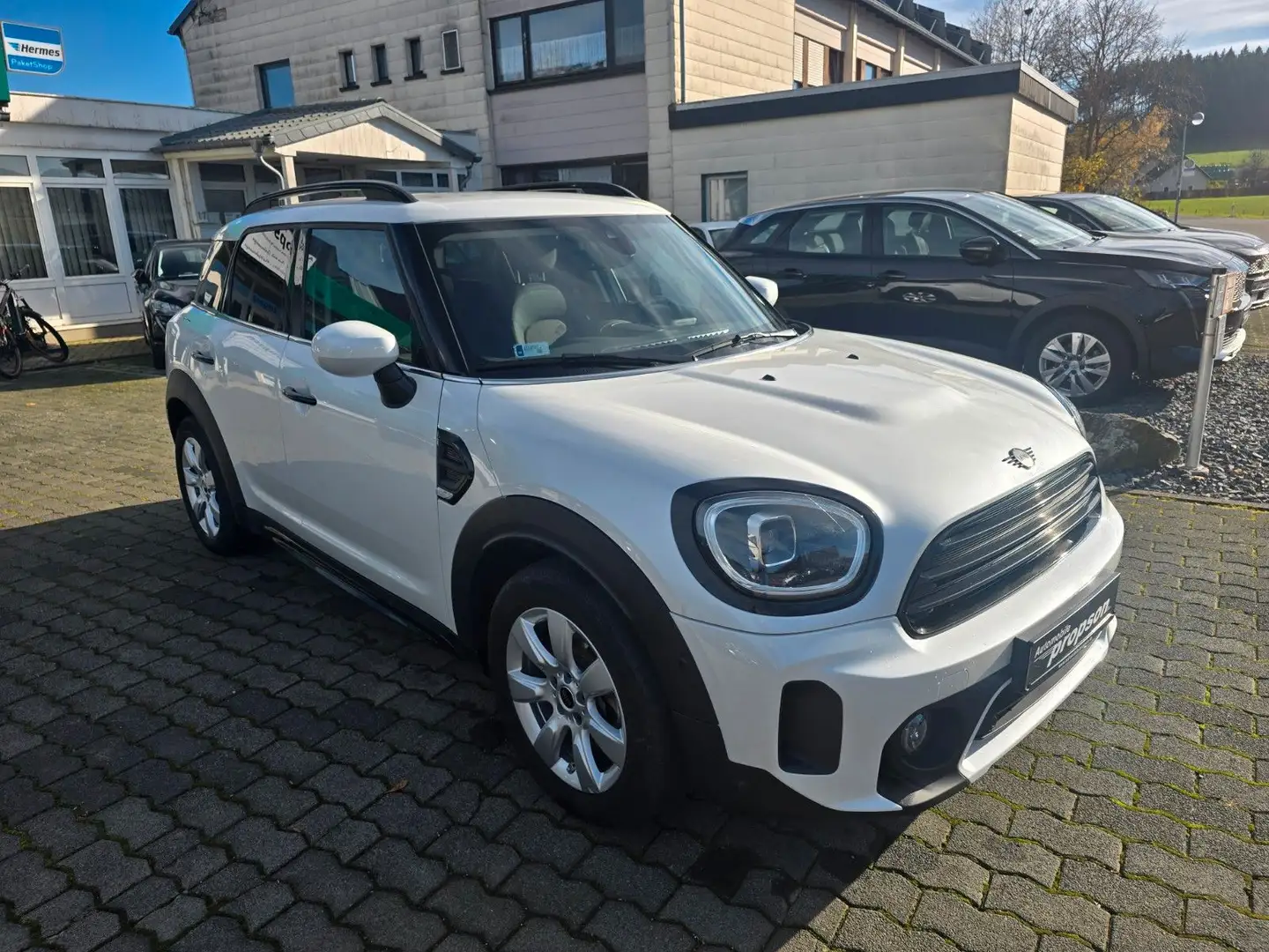 MINI Cooper Countryman Cooper Untamed Edition RFK SHZ Weiß - 2